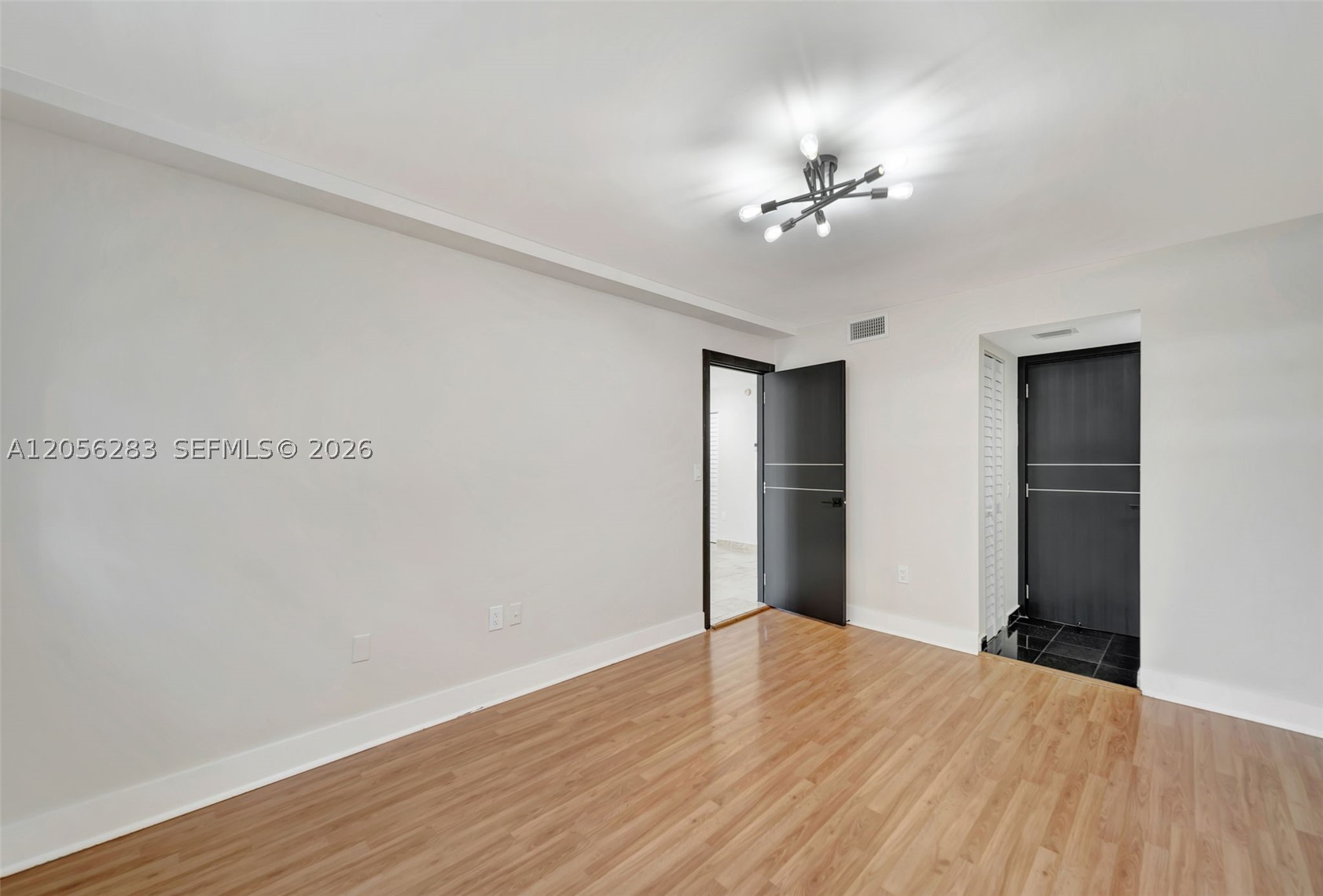 1900 Meridian Ave #303, Miami Beach FL 33139