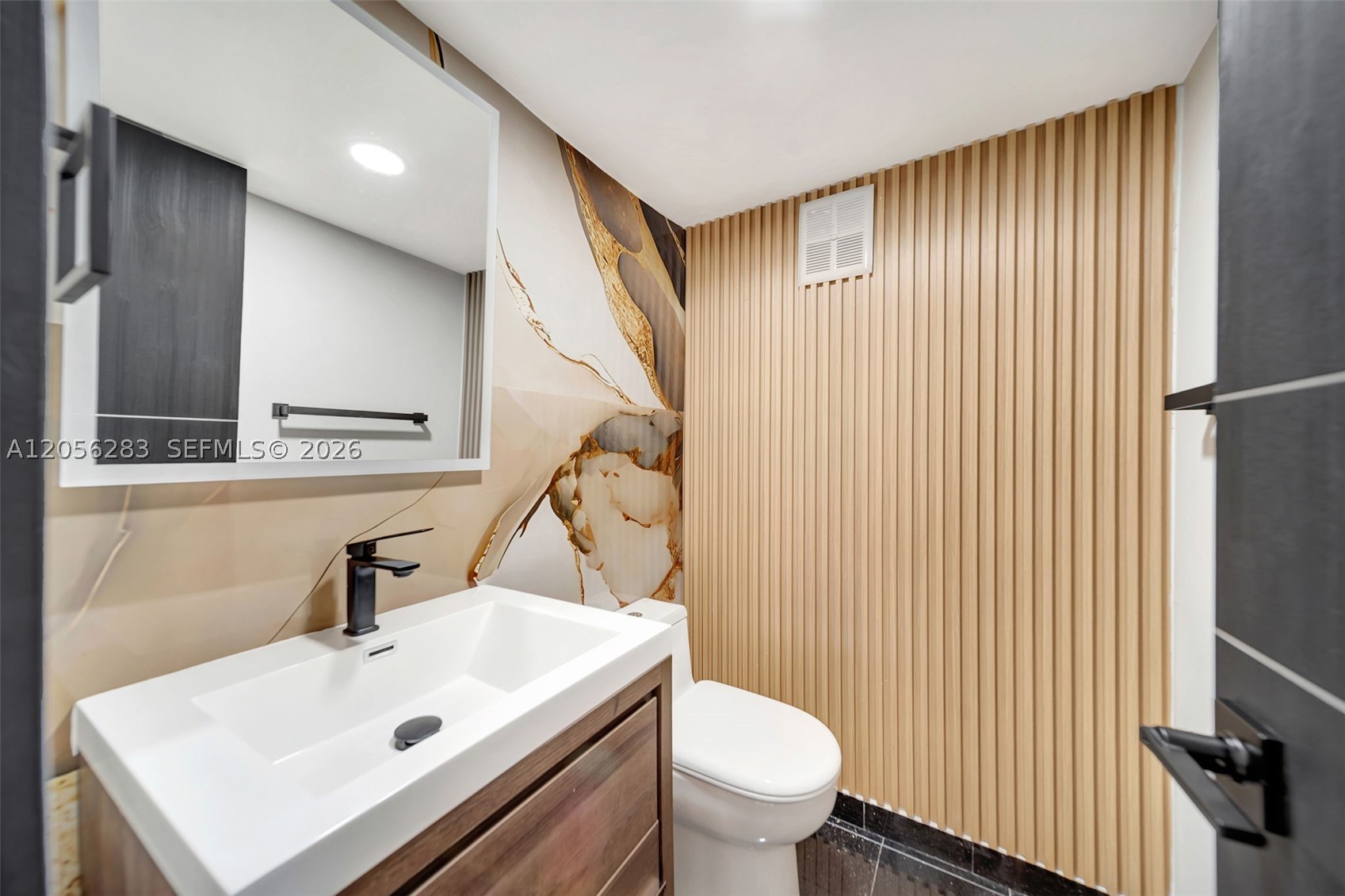 1900 Meridian Ave #303, Miami Beach FL 33139