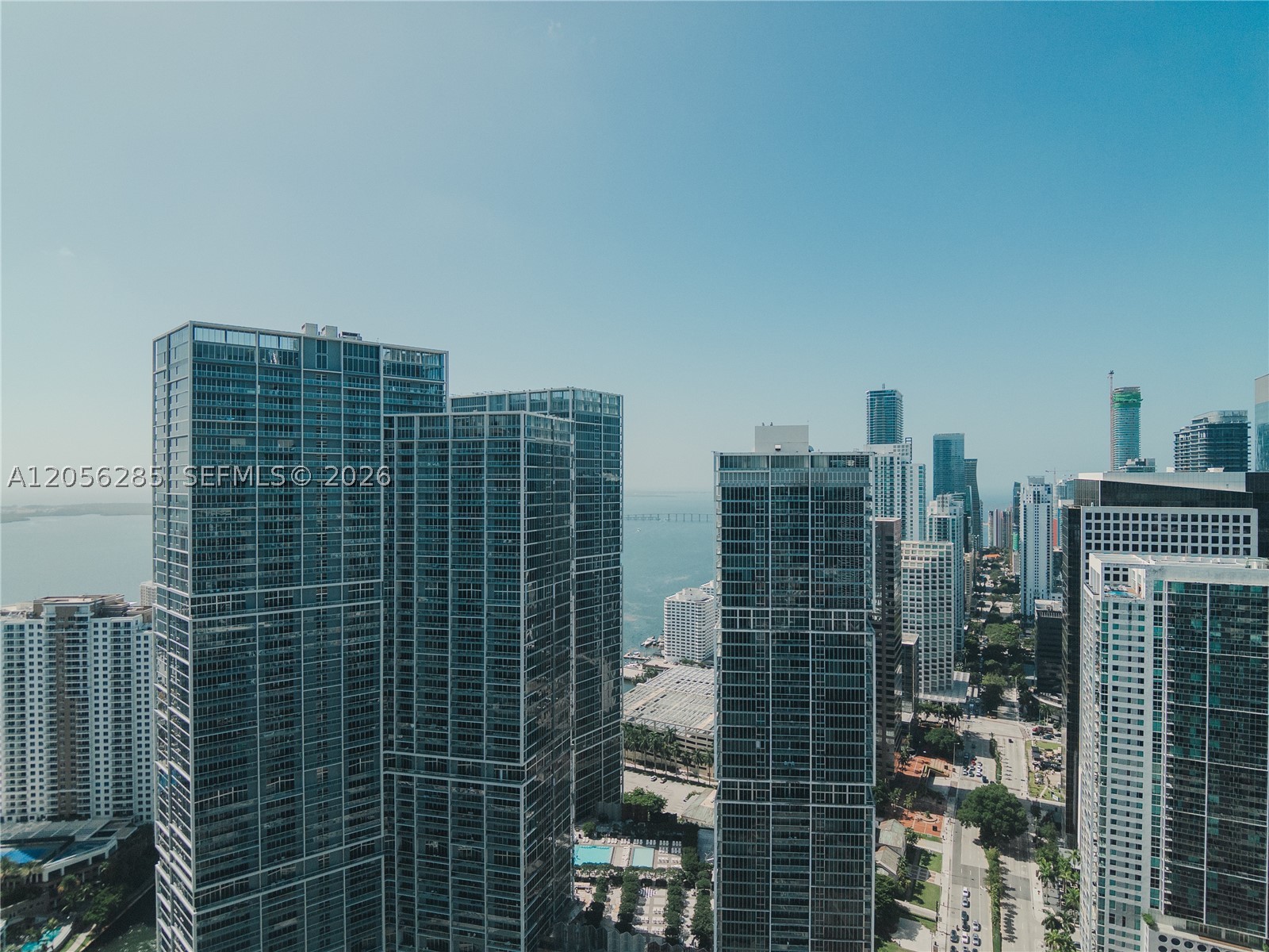 200 Biscayne Boulevard Way #5104, Miami FL 33131