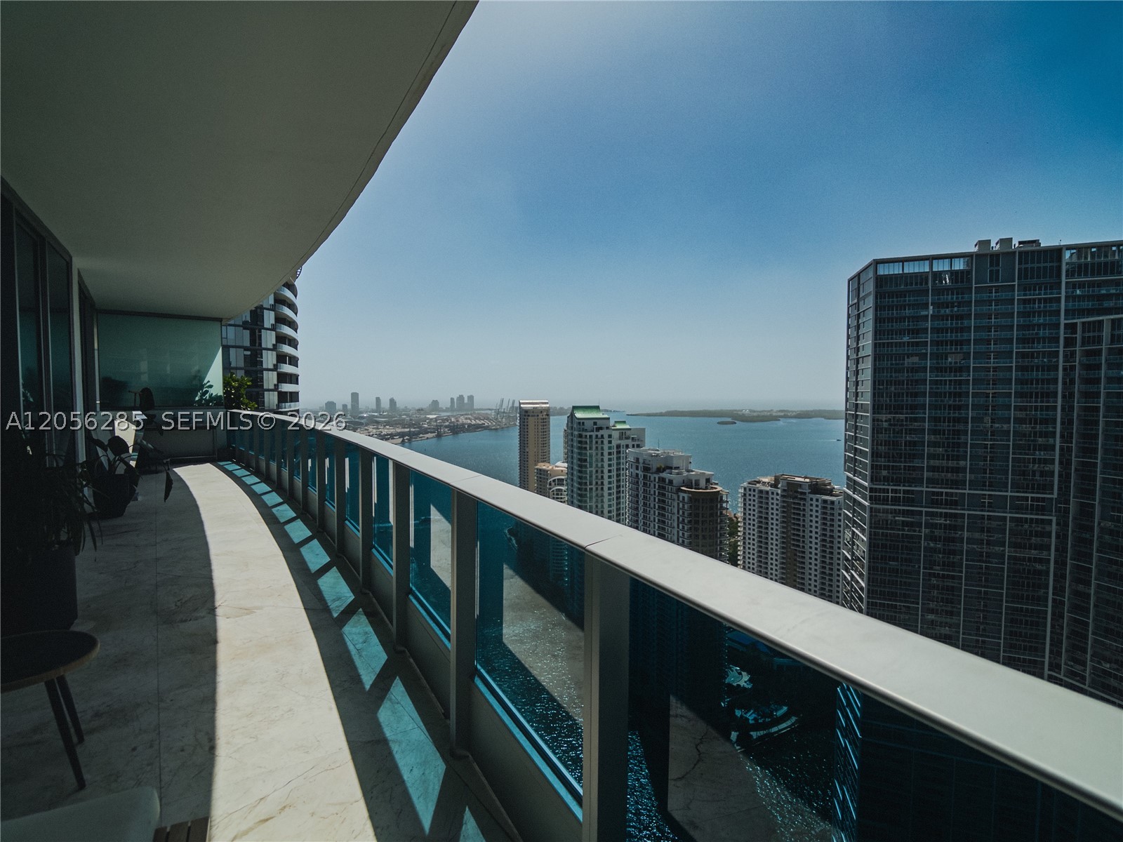 200 Biscayne Boulevard Way #5104, Miami FL 33131