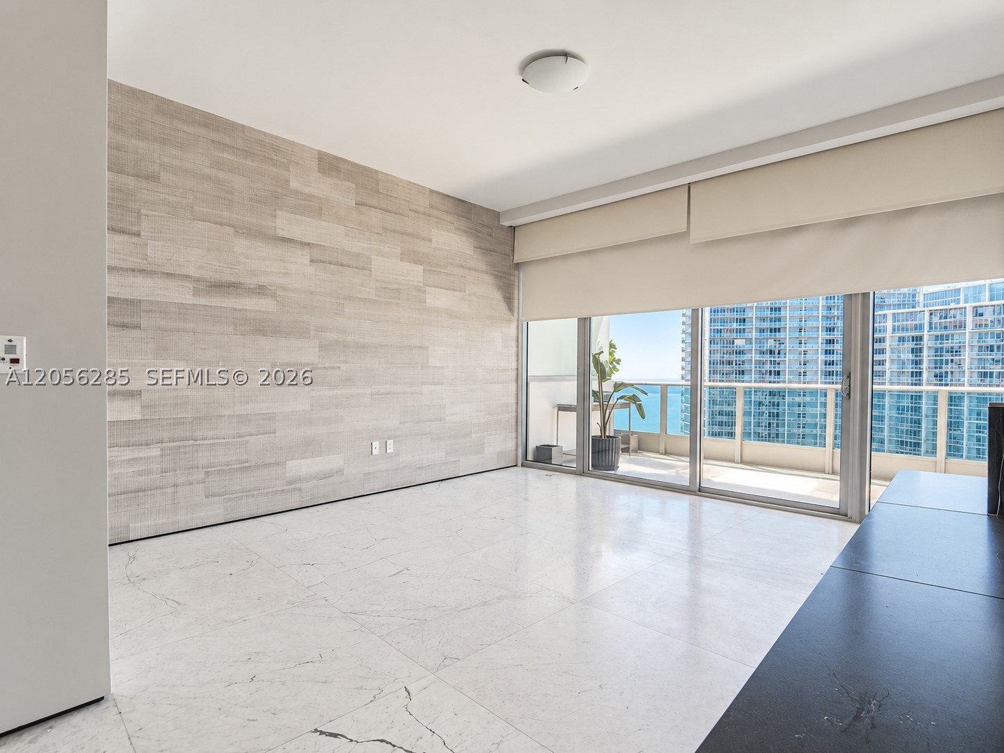 200 Biscayne Boulevard Way #5104, Miami FL 33131