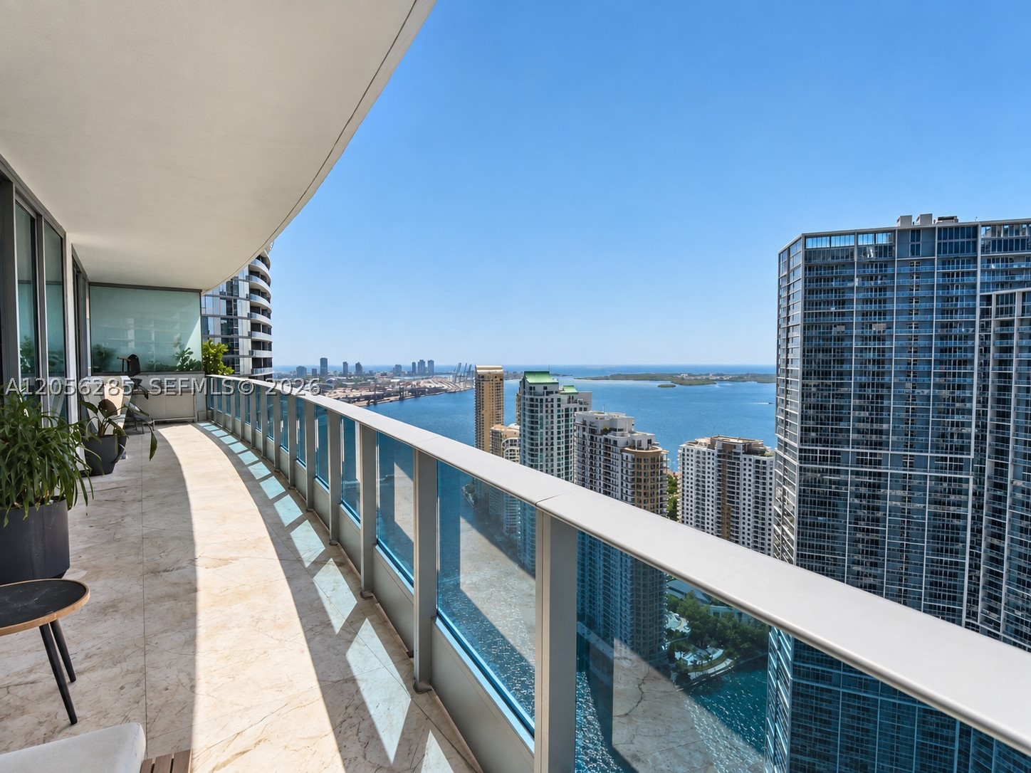 200 Biscayne Boulevard Way #5104, Miami FL 33131