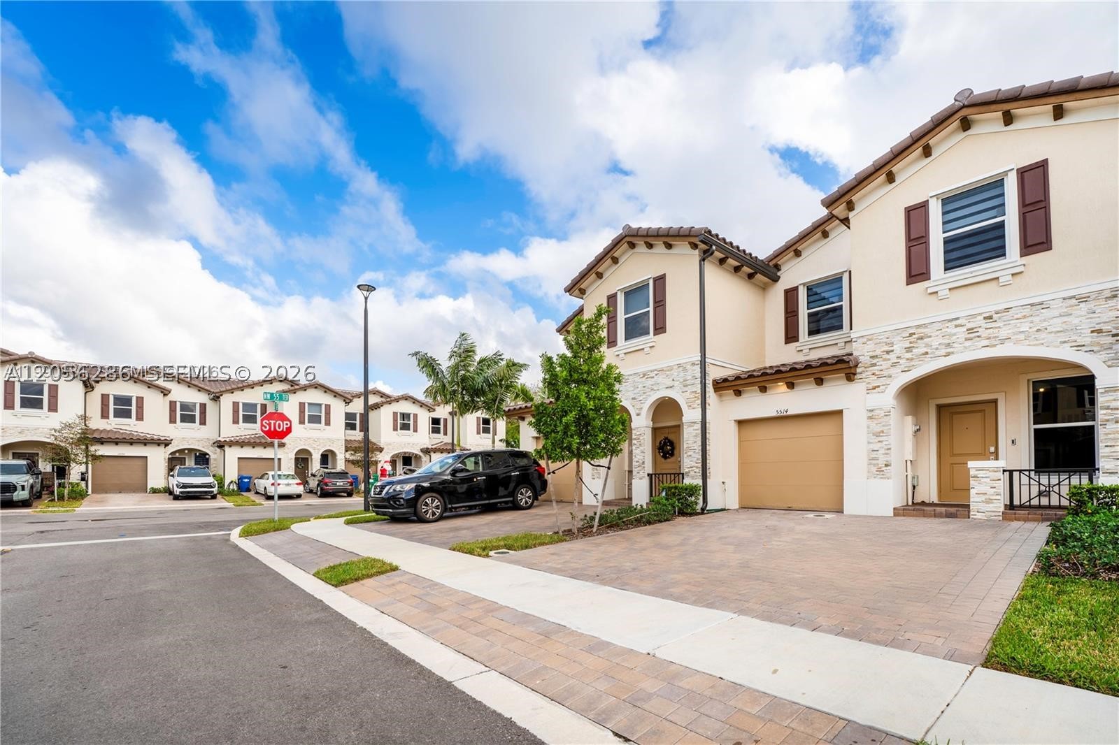 5514 NW 27th St #5514, Lauderhill FL 33313