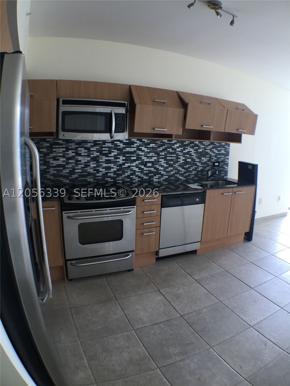 350 S Miami Ave #3612, Miami FL 33130