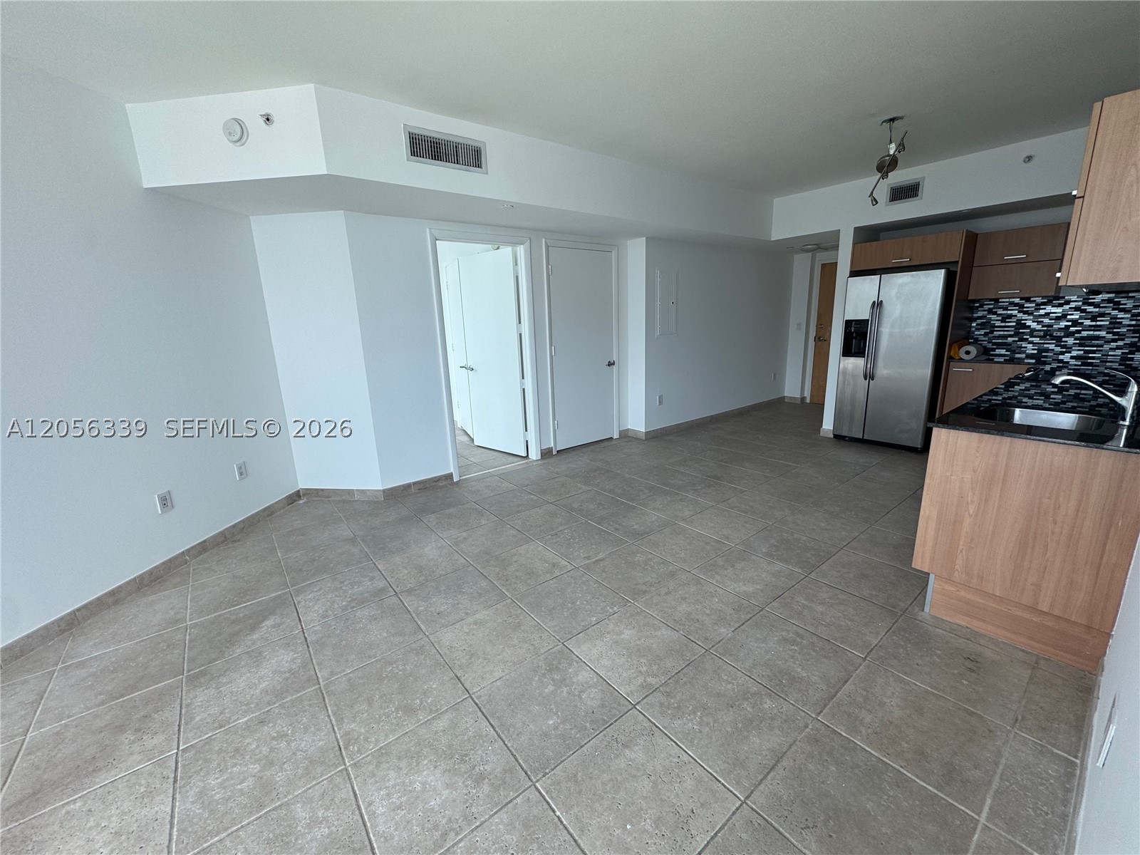 350 S Miami Ave #3612, Miami FL 33130
