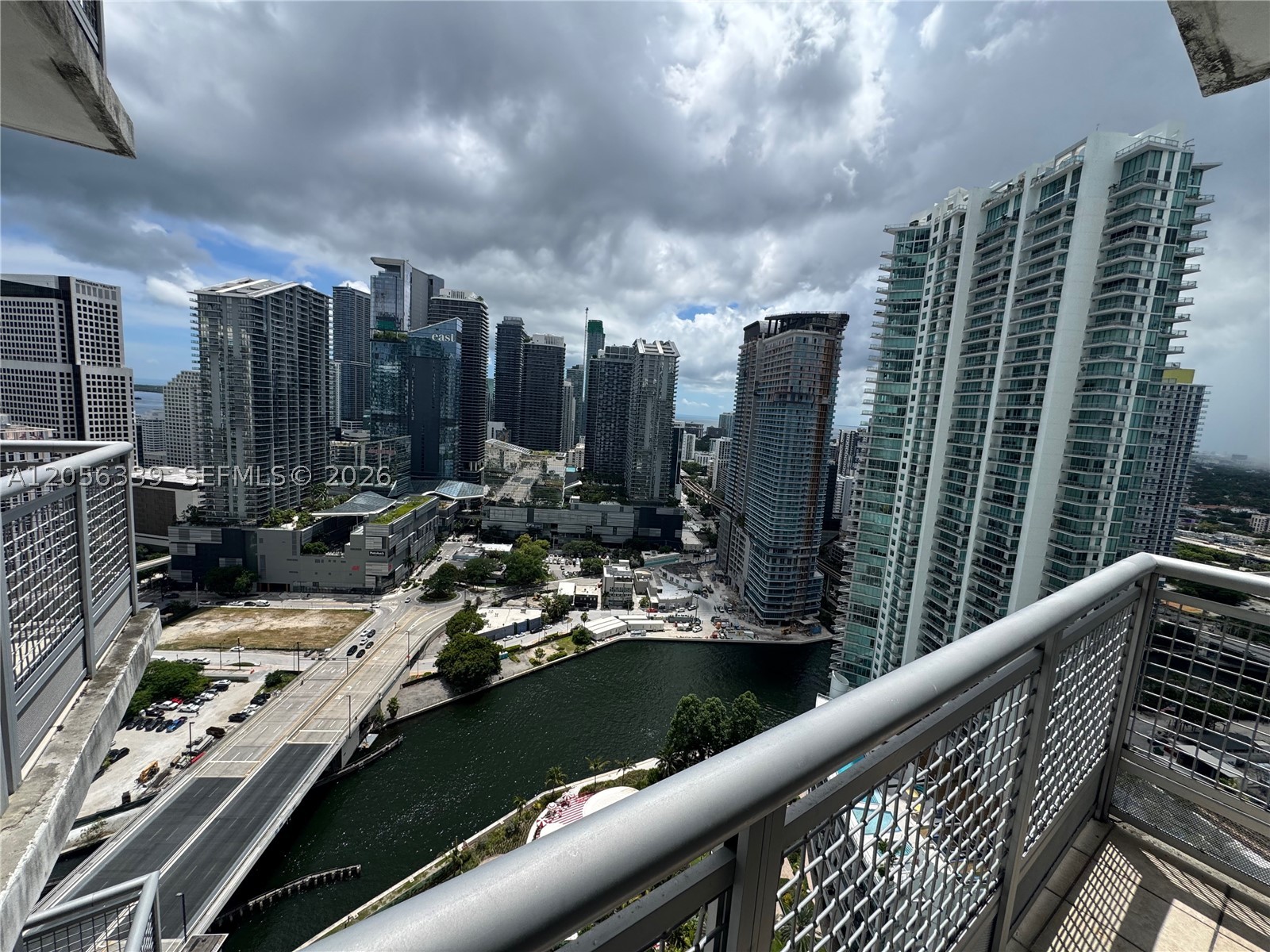 350 S Miami Ave #3612, Miami FL 33130