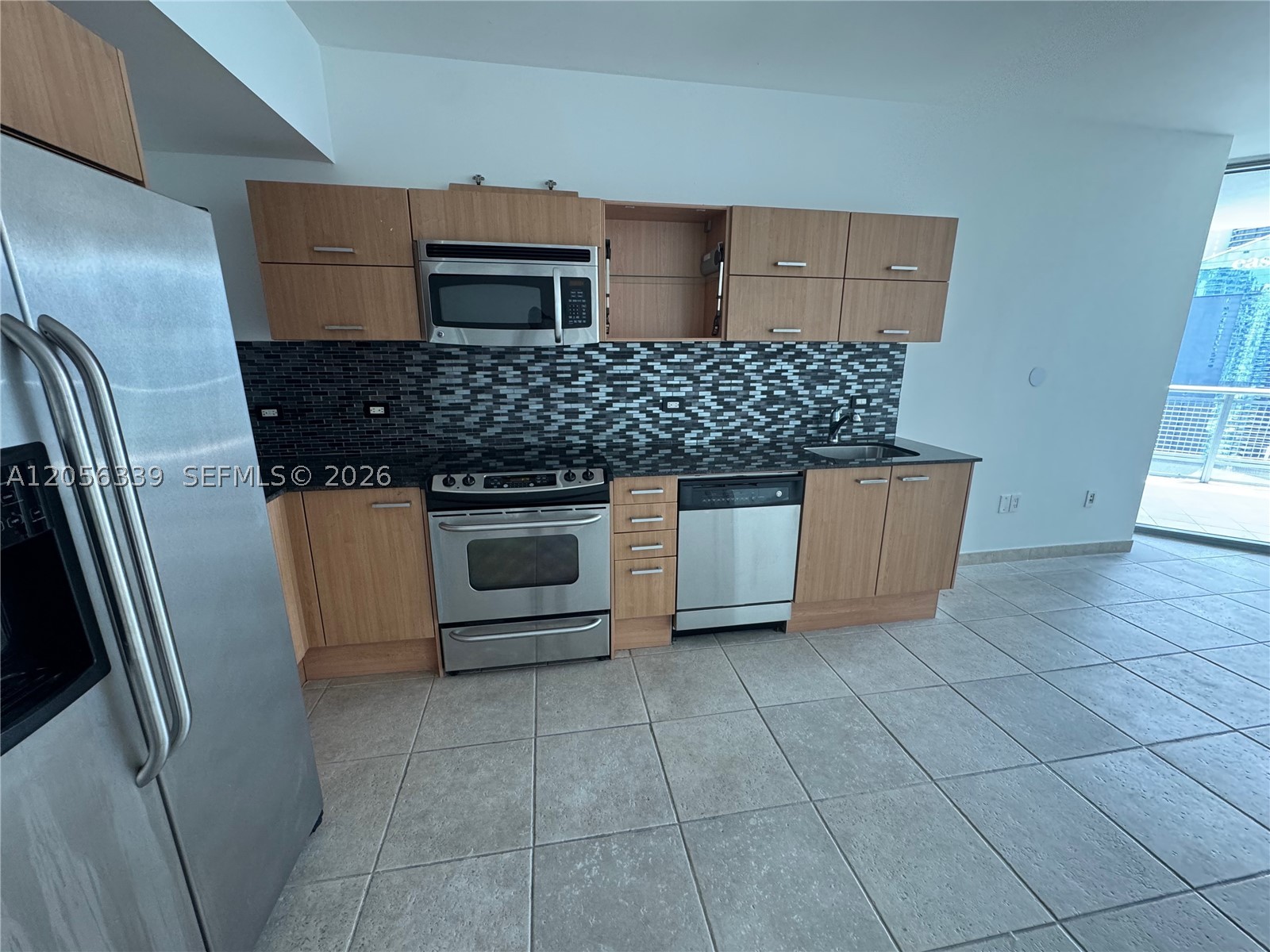 350 S Miami Ave #3612, Miami FL 33130