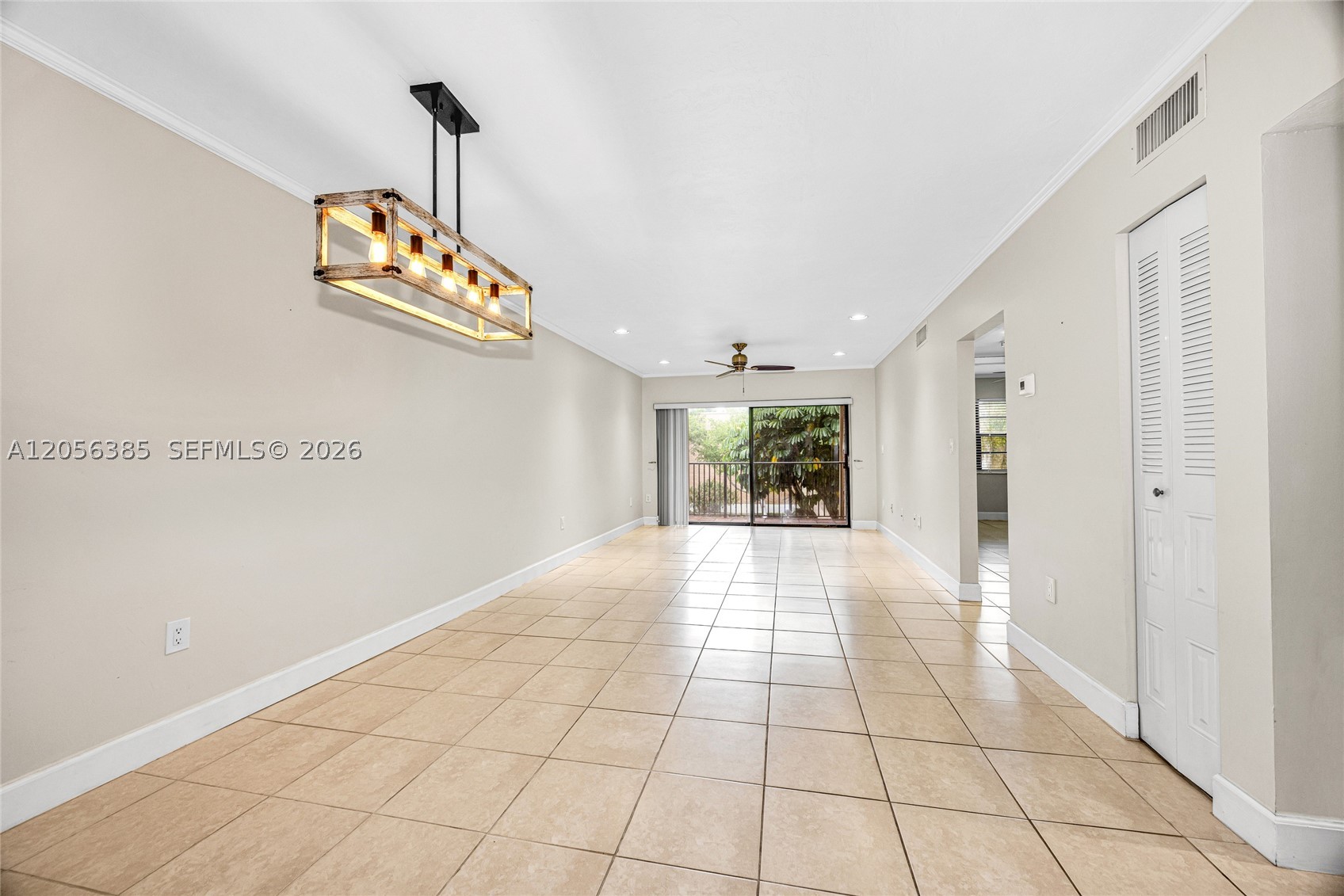 8261 SW 128th St #207, Pinecrest FL 33156