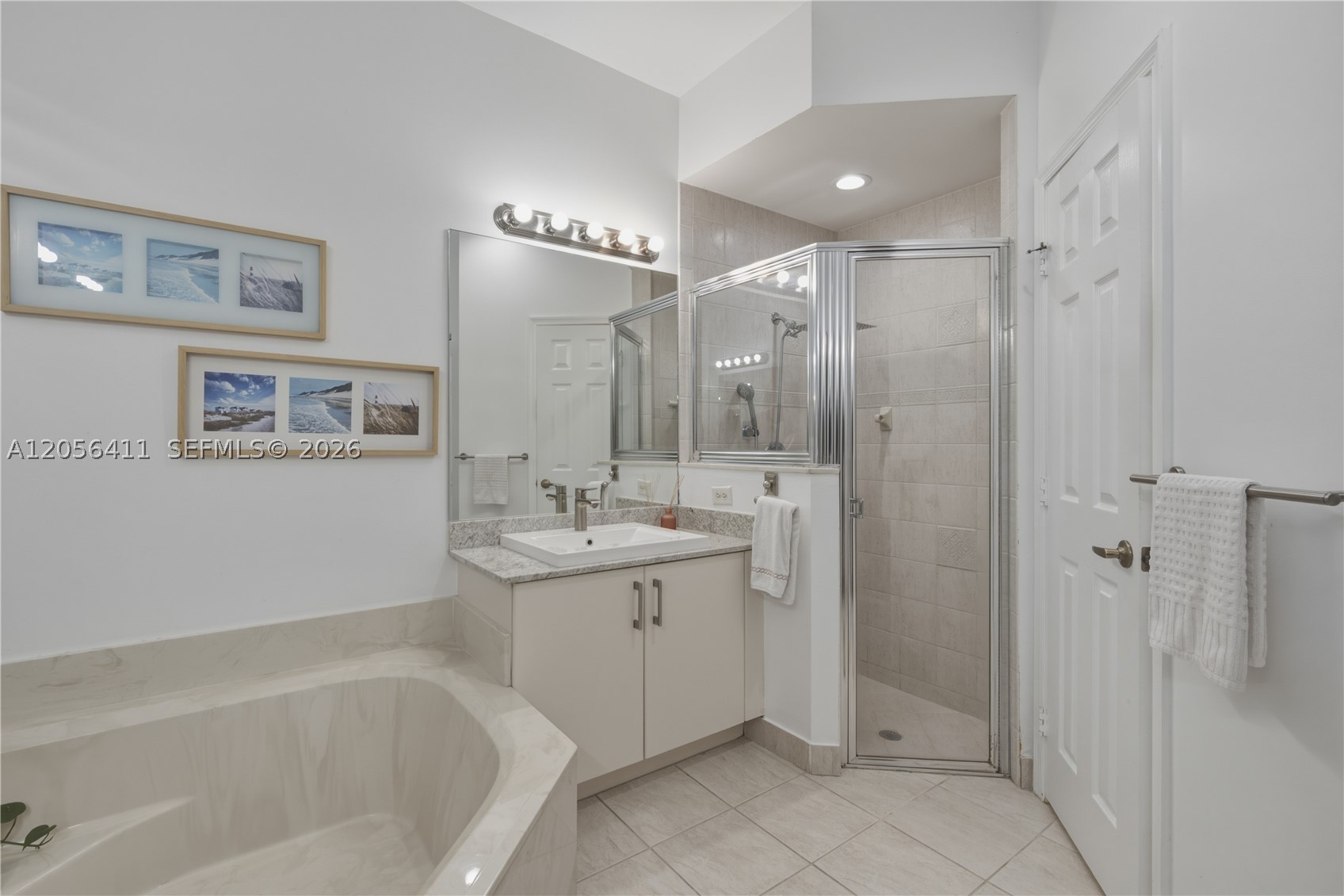 1032 NW 139th Ter, Pembroke Pines FL 33028