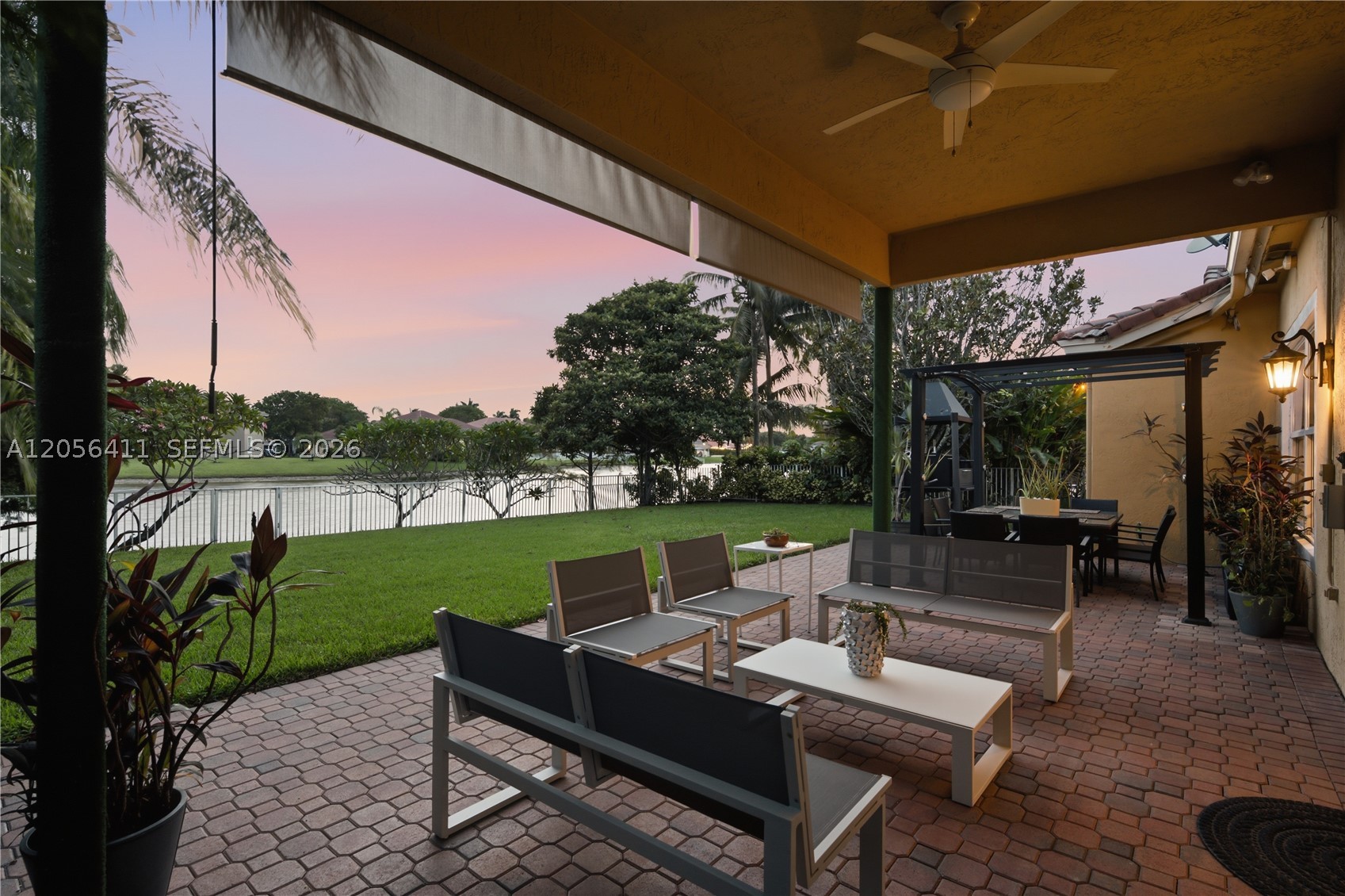 1032 NW 139th Ter, Pembroke Pines FL 33028
