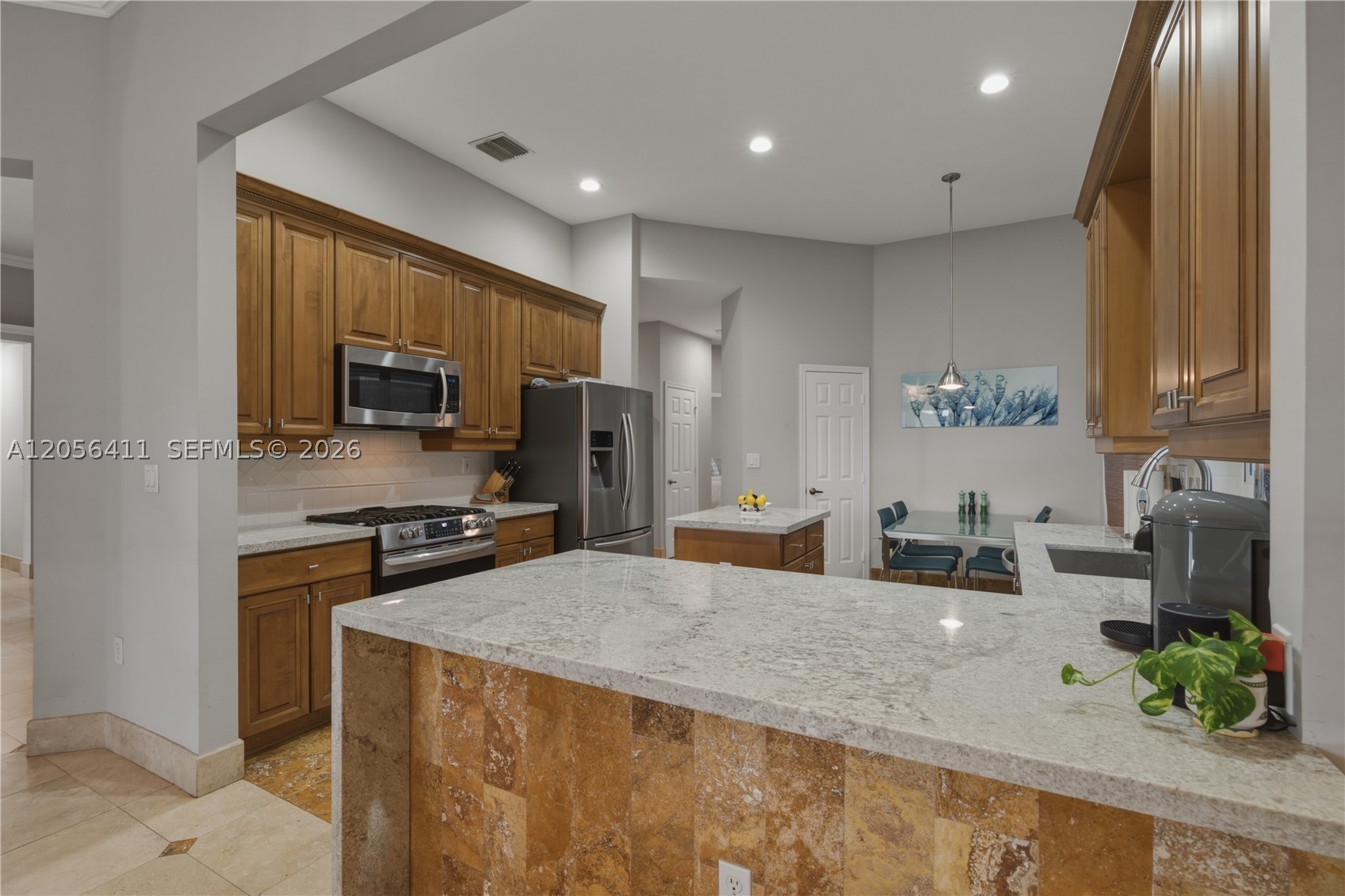 1032 NW 139th Ter, Pembroke Pines FL 33028