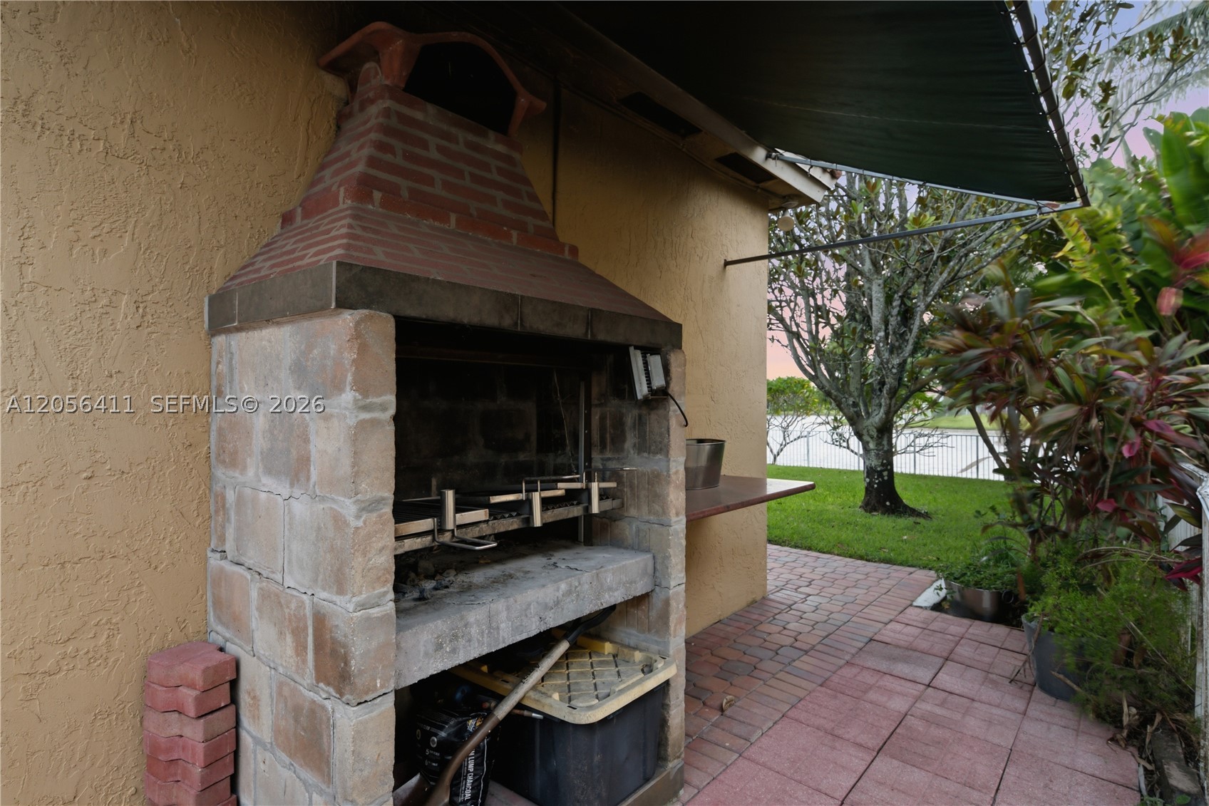 1032 NW 139th Ter, Pembroke Pines FL 33028