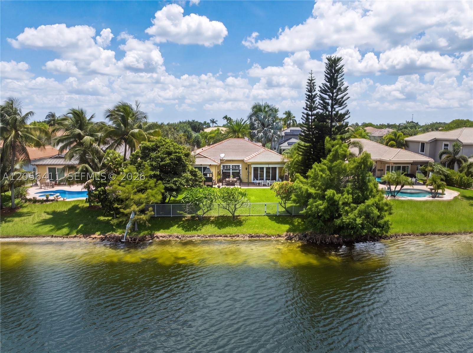 1032 NW 139th Ter, Pembroke Pines FL 33028