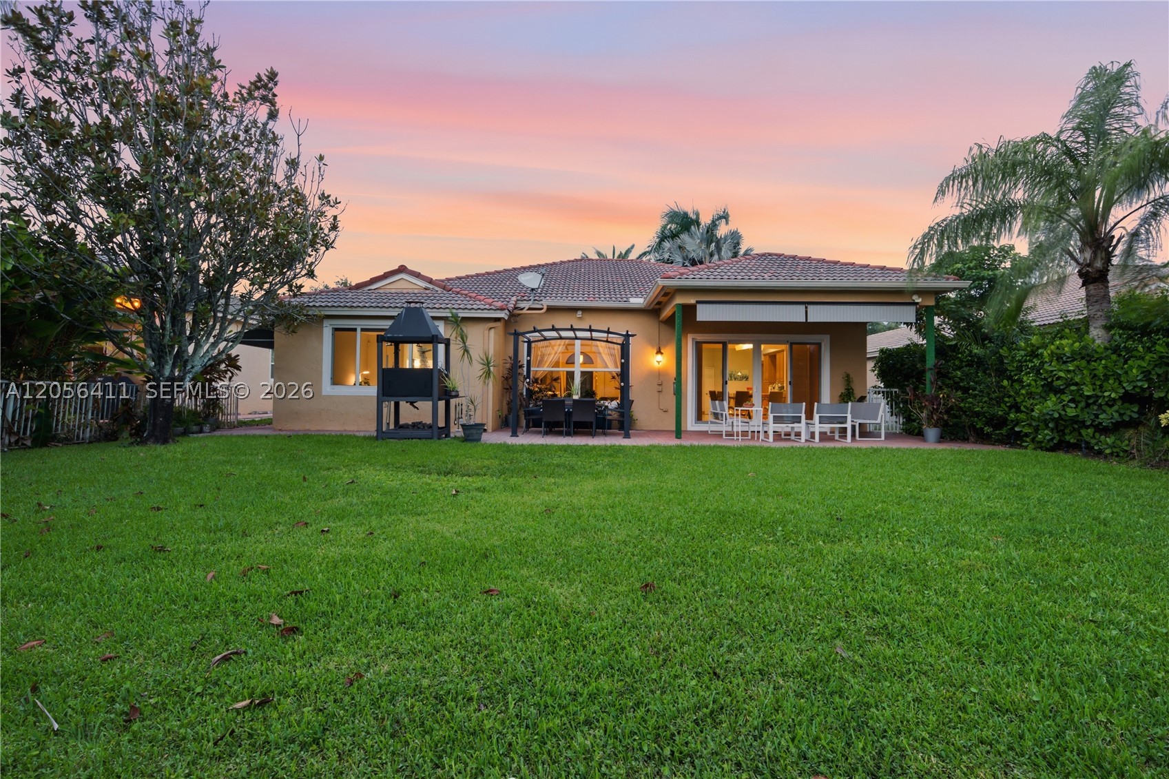 1032 NW 139th Ter, Pembroke Pines FL 33028