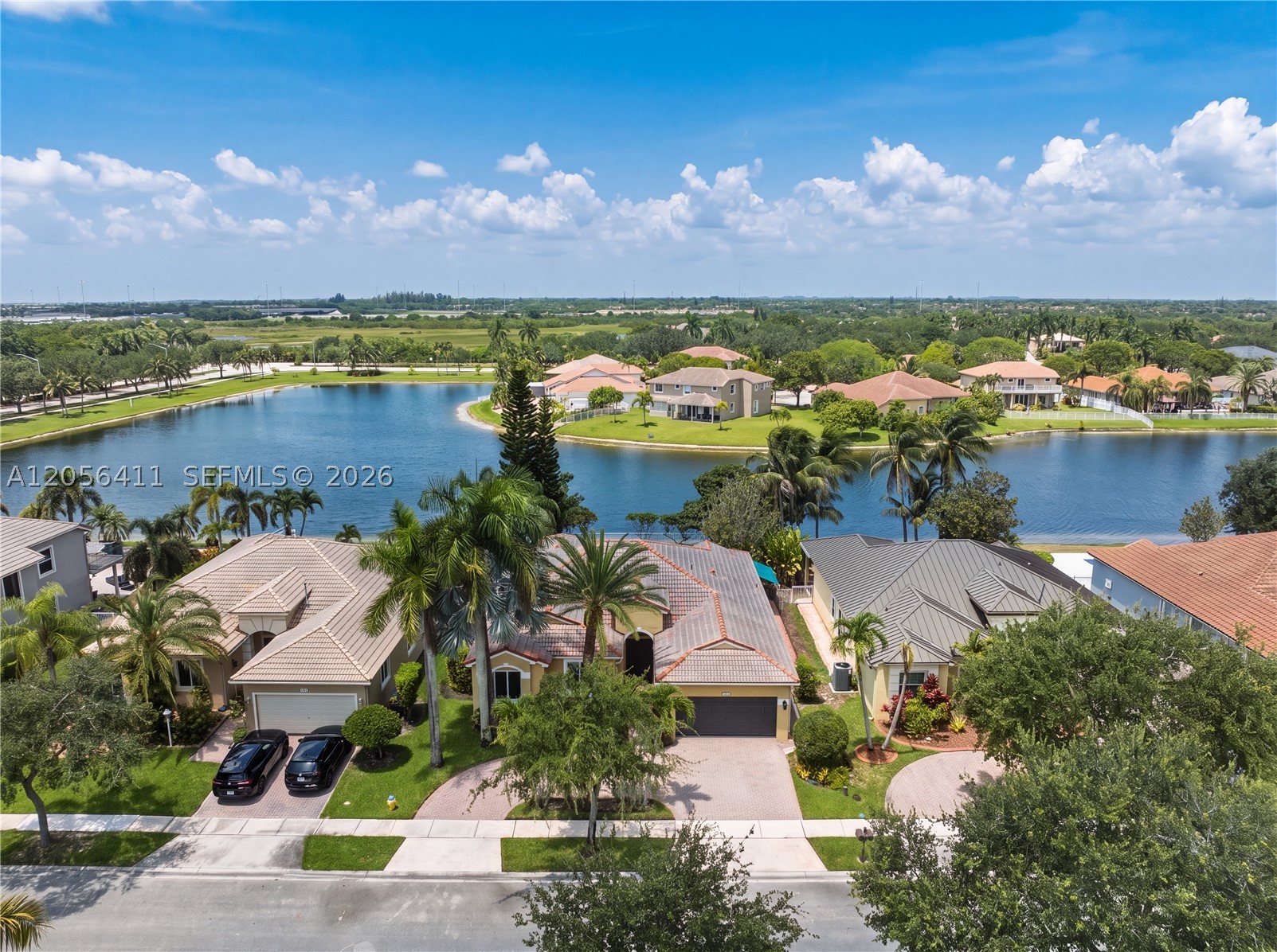 1032 NW 139th Ter, Pembroke Pines FL 33028
