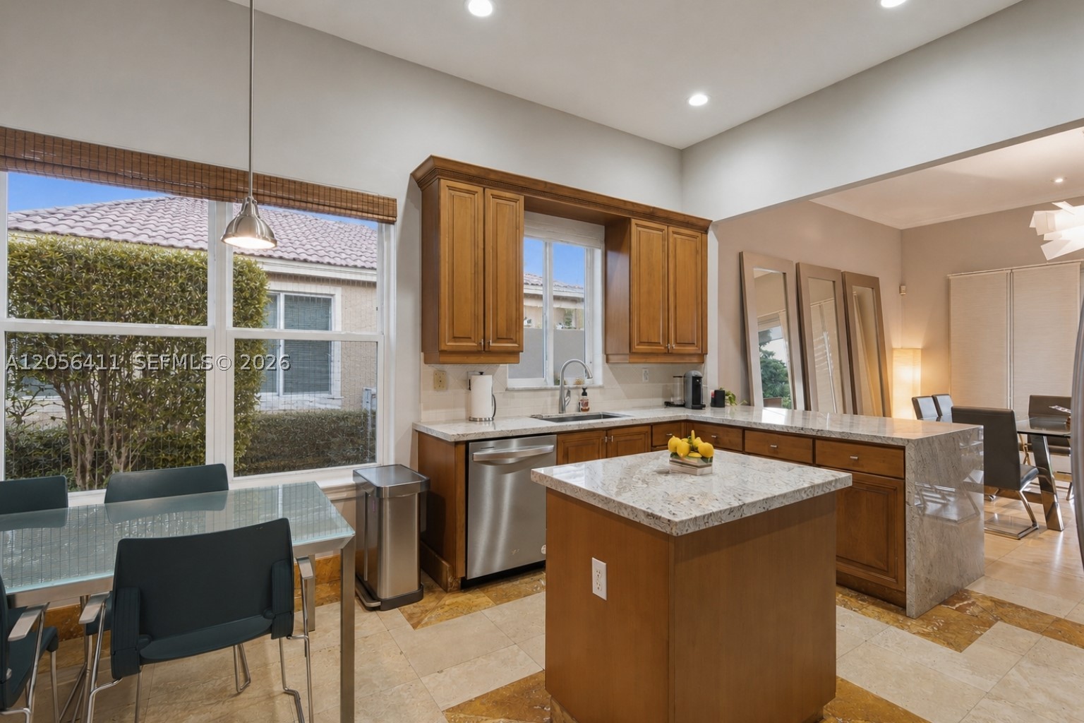 1032 NW 139th Ter, Pembroke Pines FL 33028