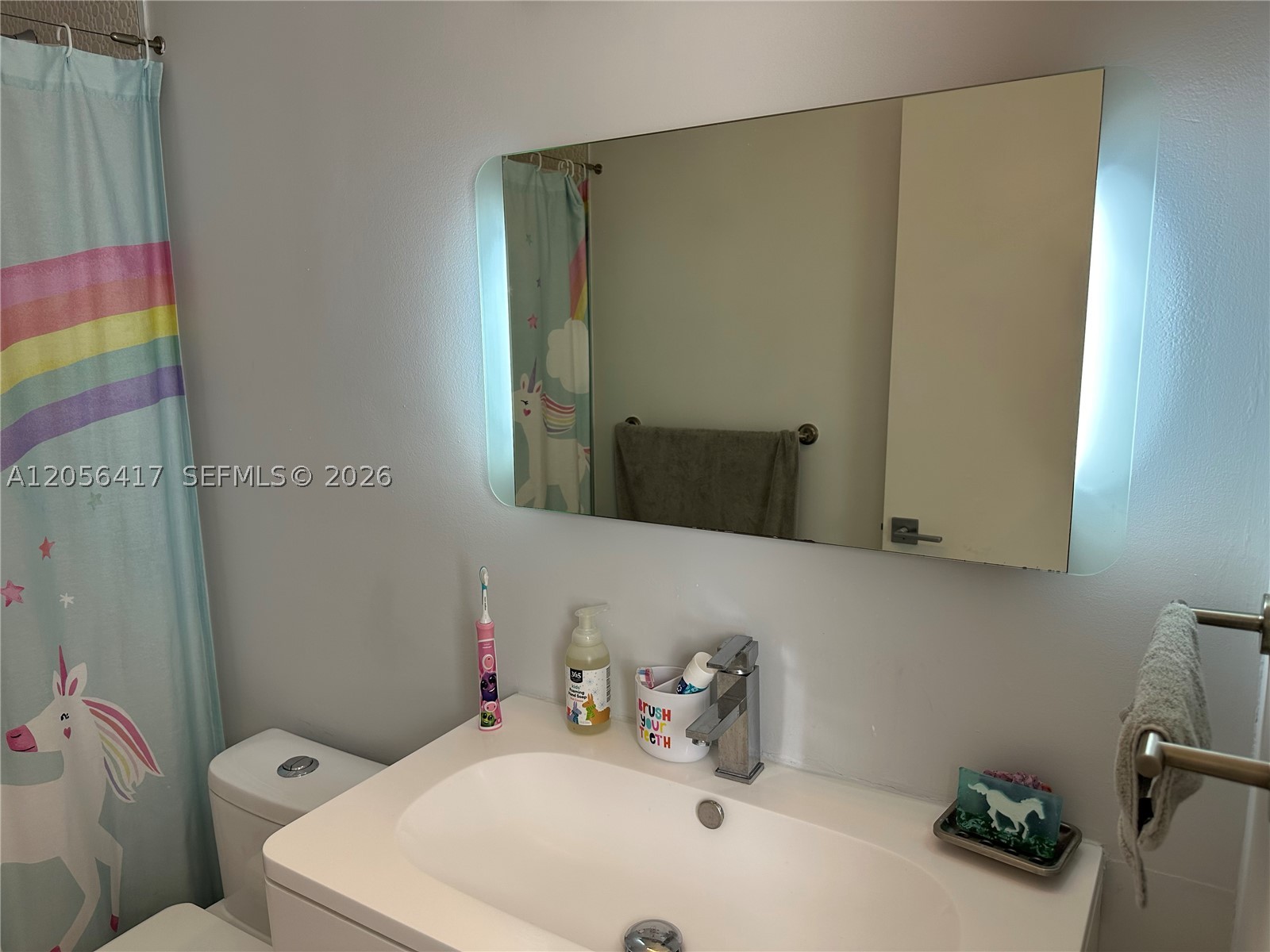888 Brickell Key Dr #700, Miami FL 33131