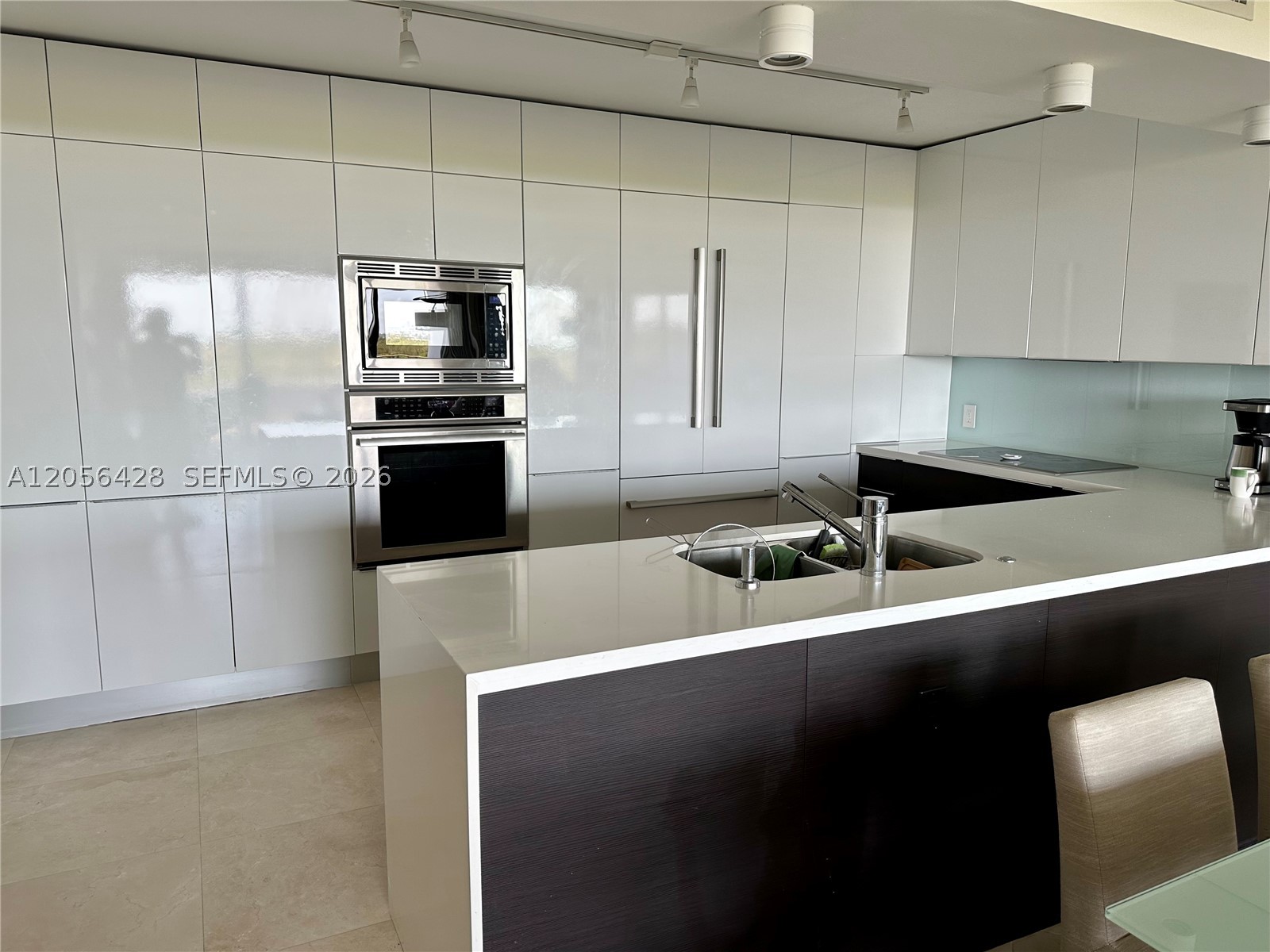 155 OCEAN LANE DR #1004, Key Biscayne FL 33149