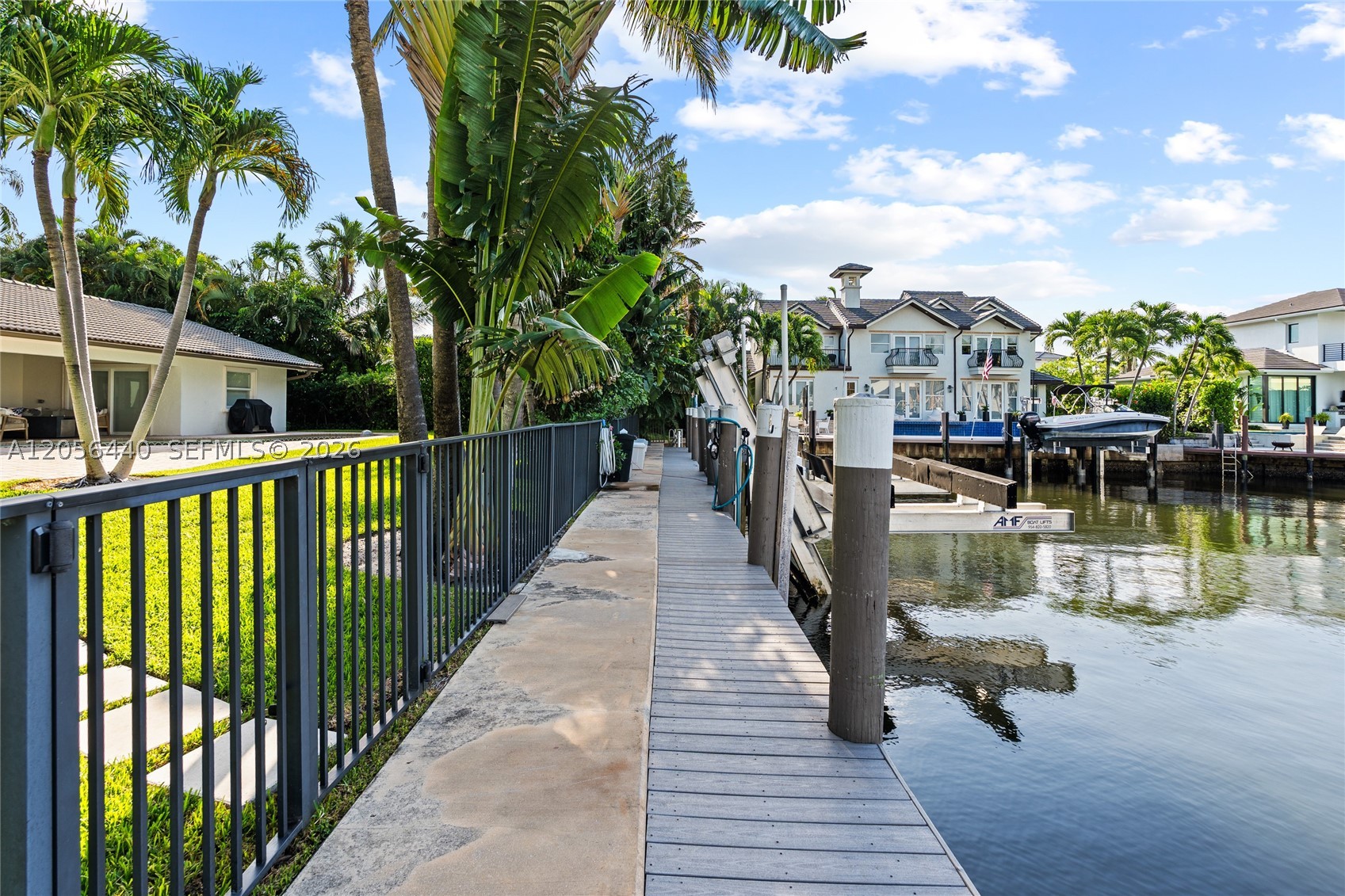 18 Eleuthera Drive, Ocean Ridge FL 33435