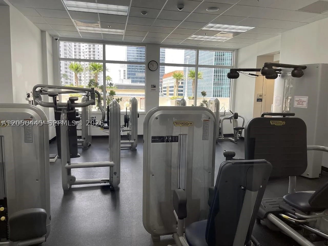 1200 Brickell Bay Dr #1518, Miami FL 33131