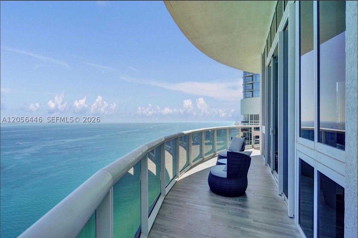15901 Collins Ave #4301, Sunny Isles Beach FL 33160