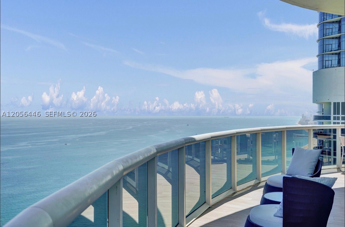15901 Collins Ave #4301, Sunny Isles Beach FL 33160