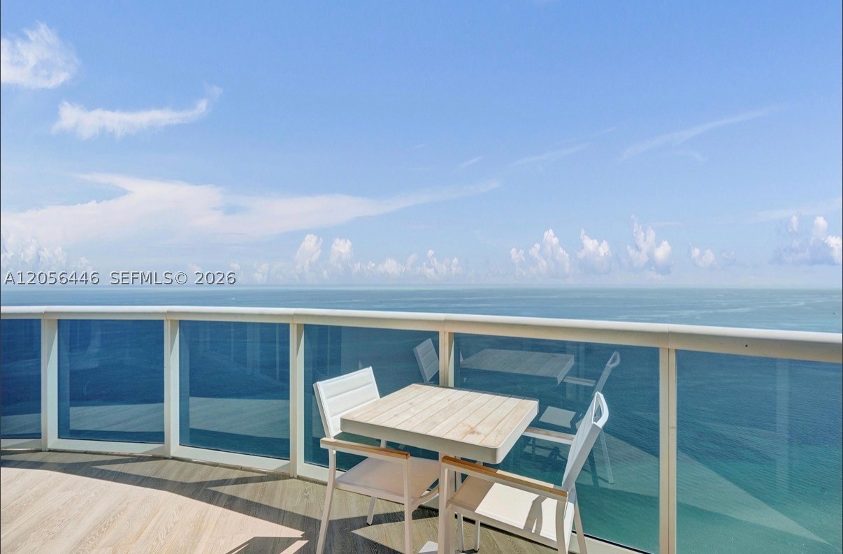 15901 Collins Ave #4301, Sunny Isles Beach FL 33160