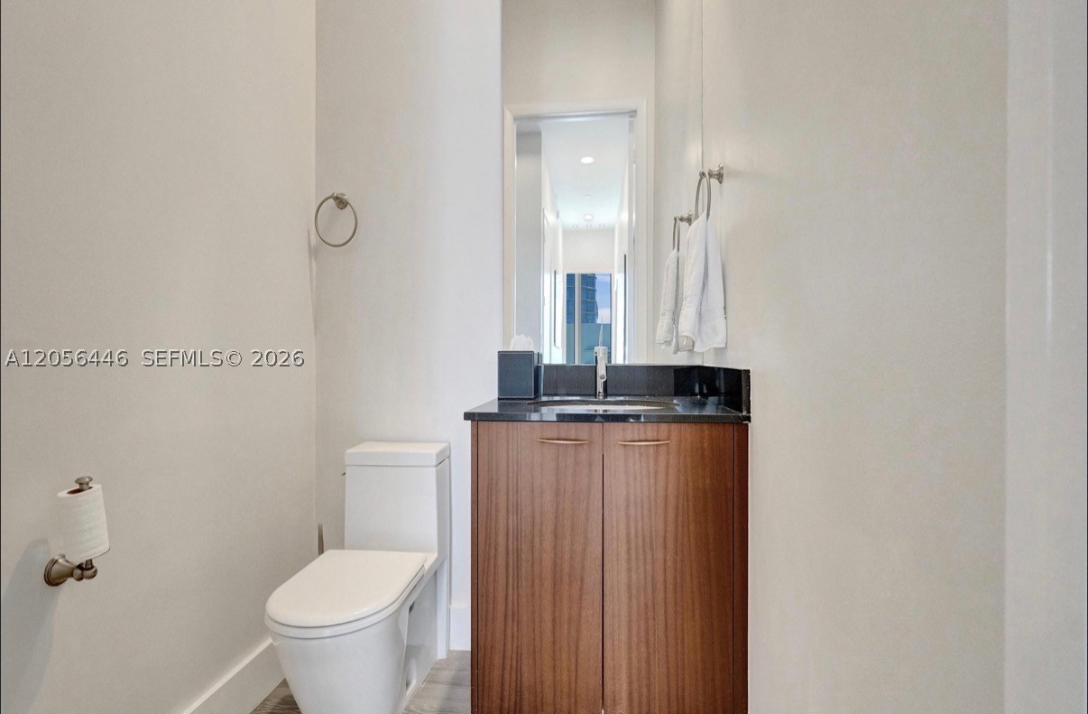 15901 Collins Ave #4301, Sunny Isles Beach FL 33160