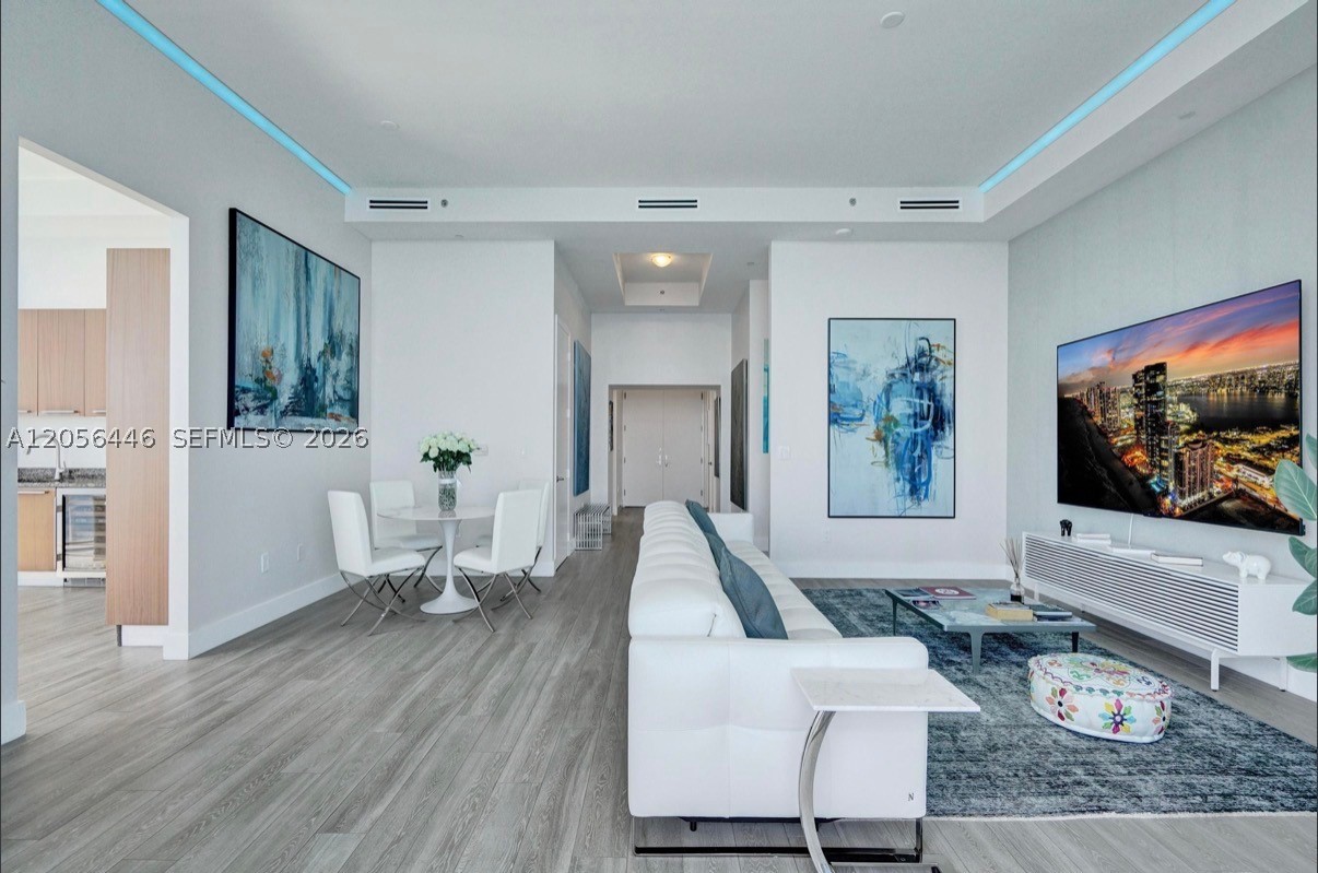 15901 Collins Ave #4301, Sunny Isles Beach FL 33160