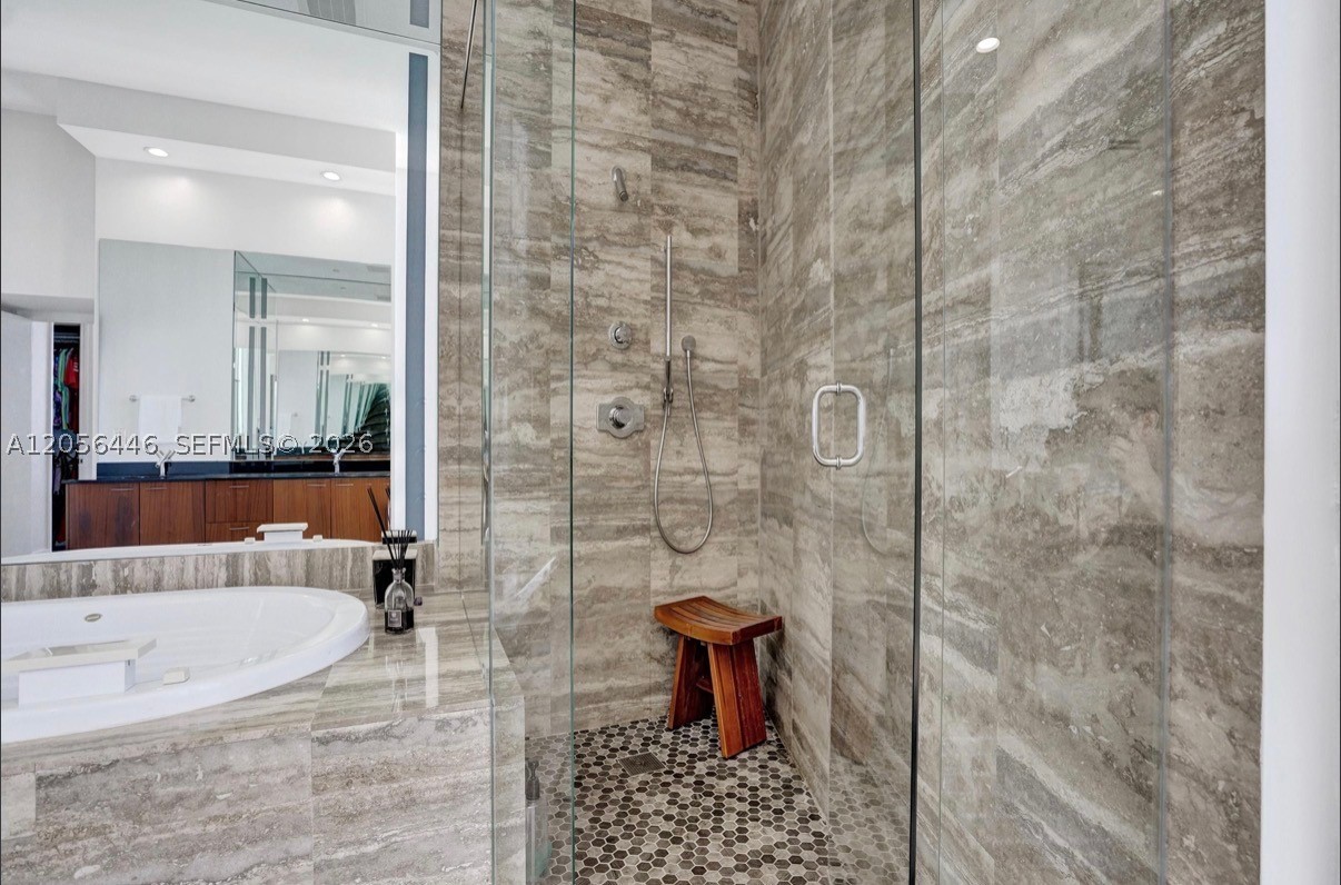 15901 Collins Ave #4301, Sunny Isles Beach FL 33160