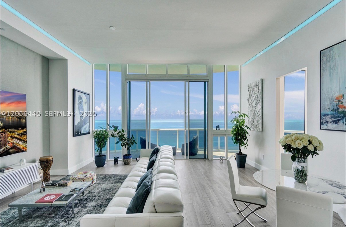 15901 Collins Ave #4301, Sunny Isles Beach FL 33160