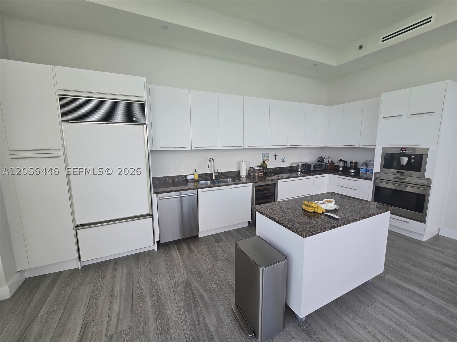 15901 Collins Ave #4301, Sunny Isles Beach FL 33160