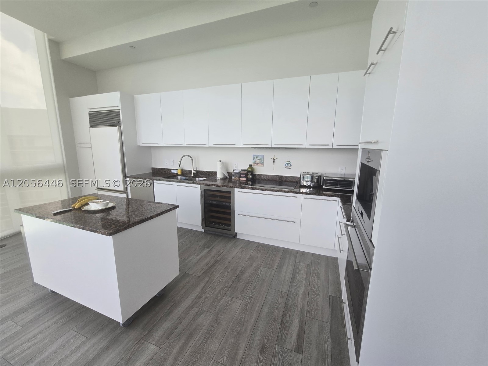 15901 Collins Ave #4301, Sunny Isles Beach FL 33160