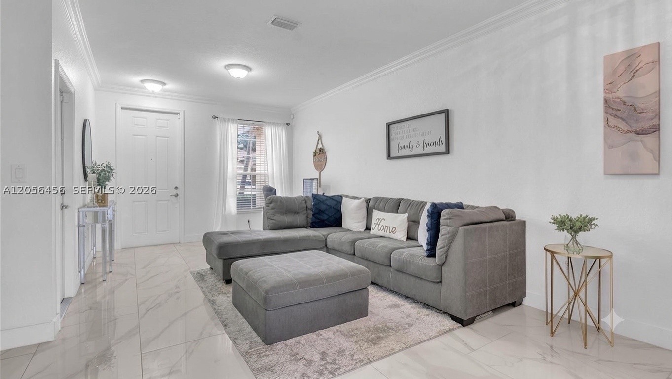 3247 NW 31st Ter, Oakland Park FL 33309