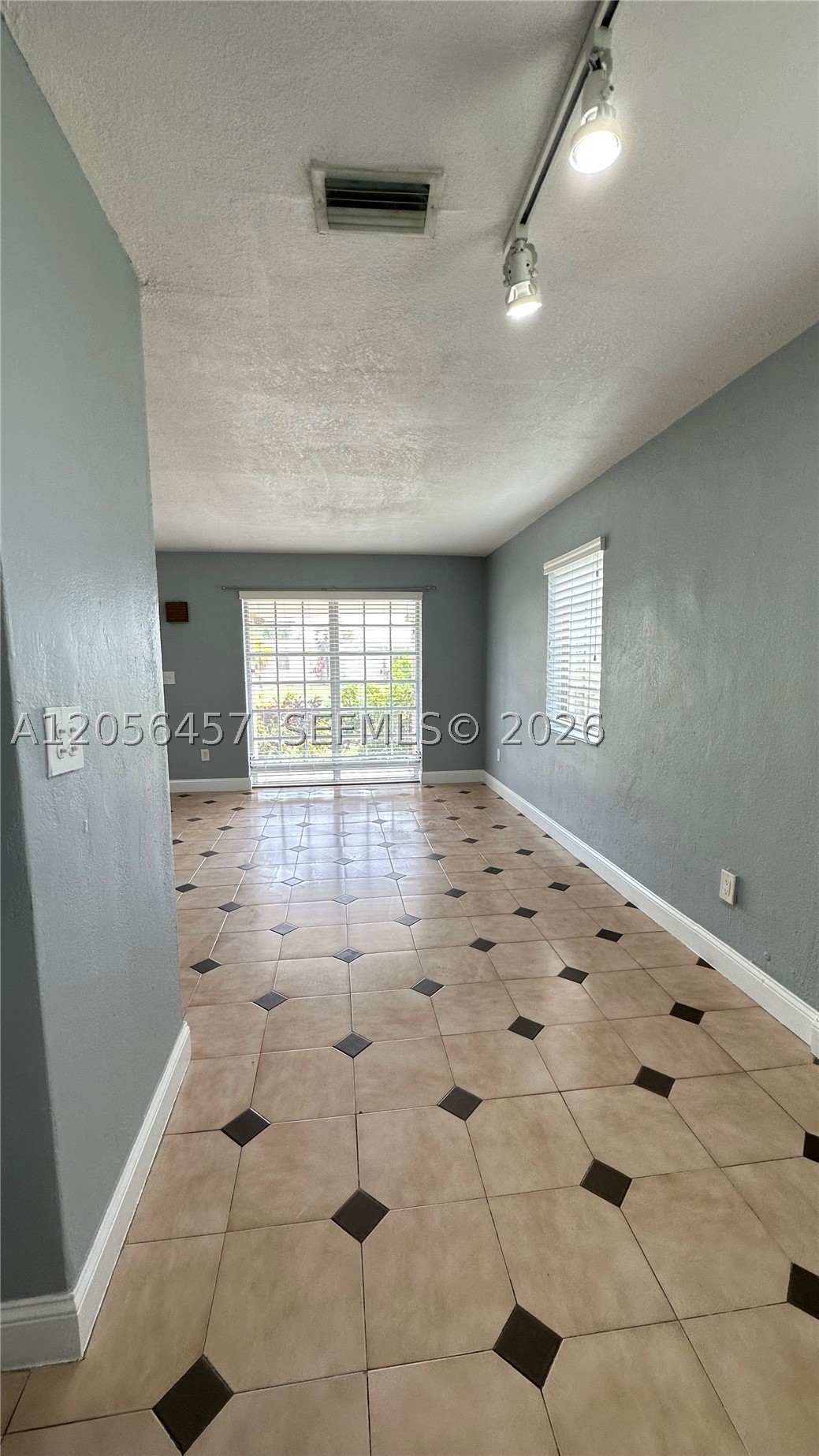 10771 SW 51st Dr, Miami FL 33165