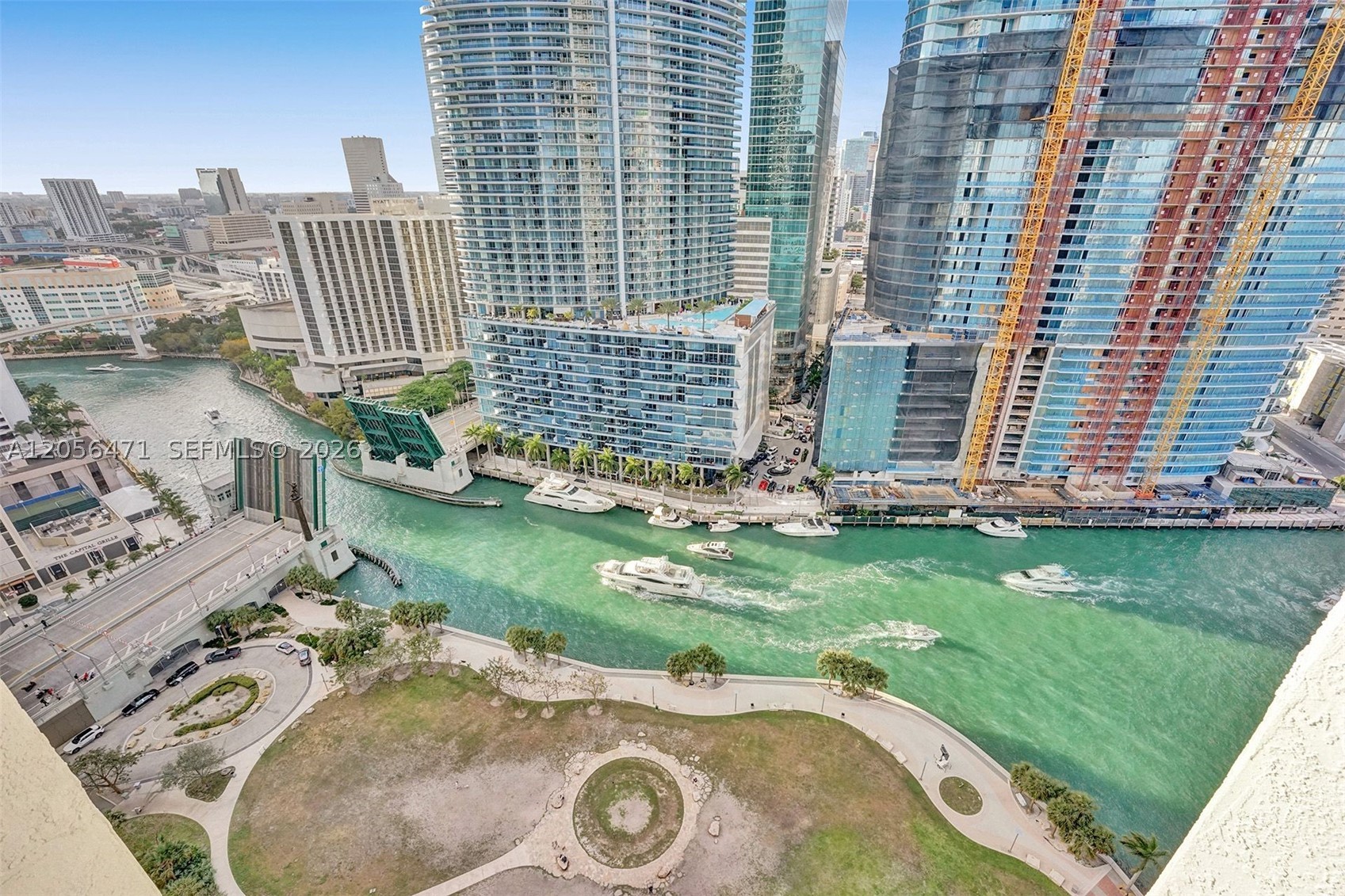 475 Brickell Ave #2708, Miami FL 33131