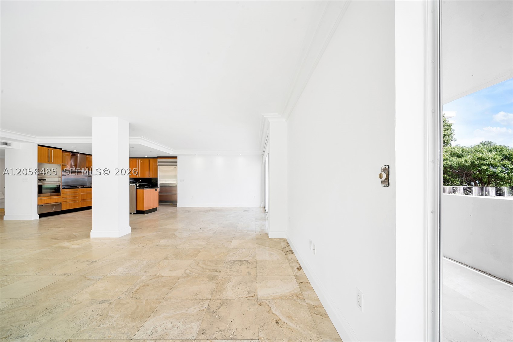 199 Ocean Lane Dr #201, Key Biscayne FL 33149