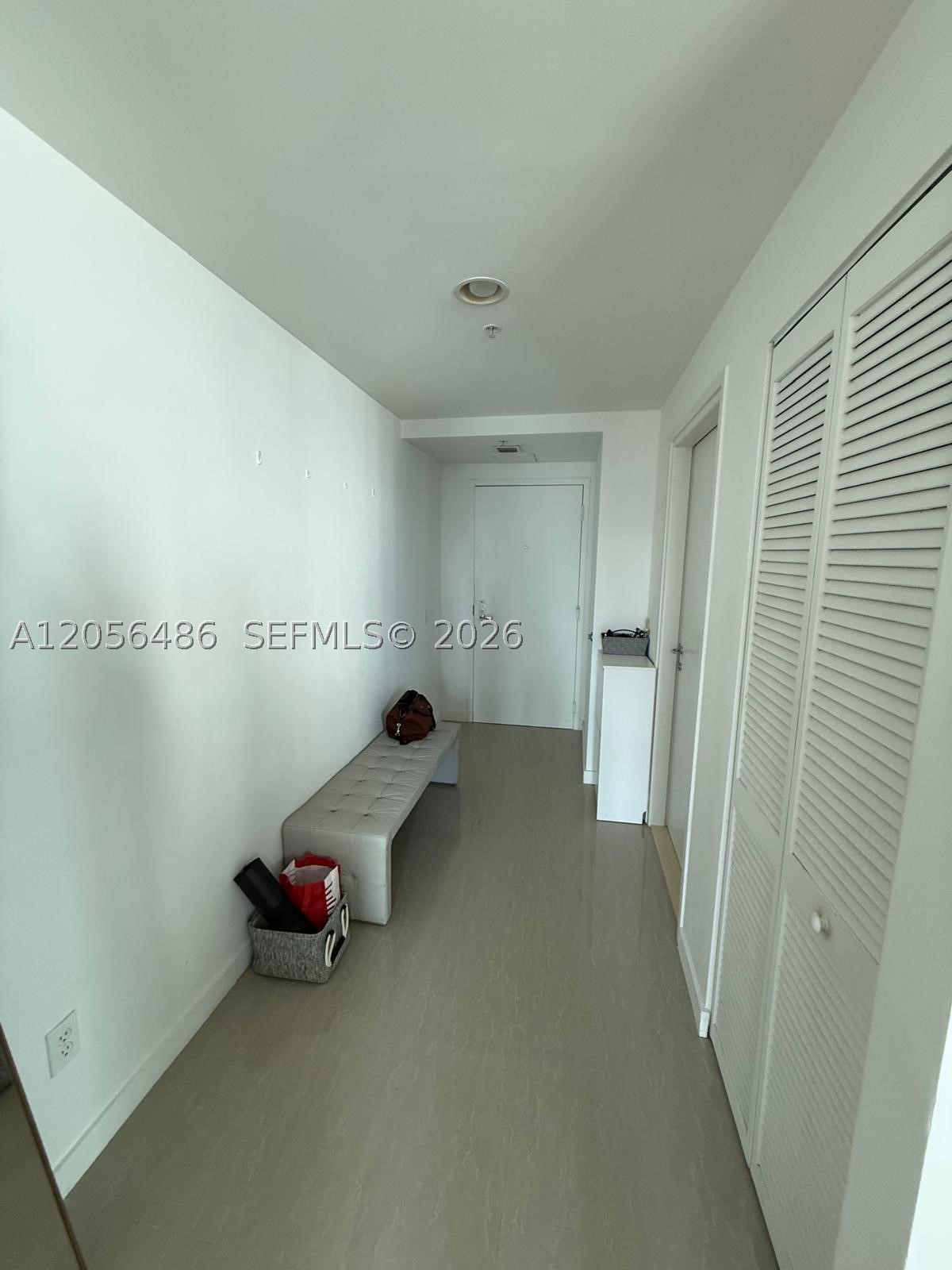 300 S Biscayne Blvd #T-3301, Miami FL 33131