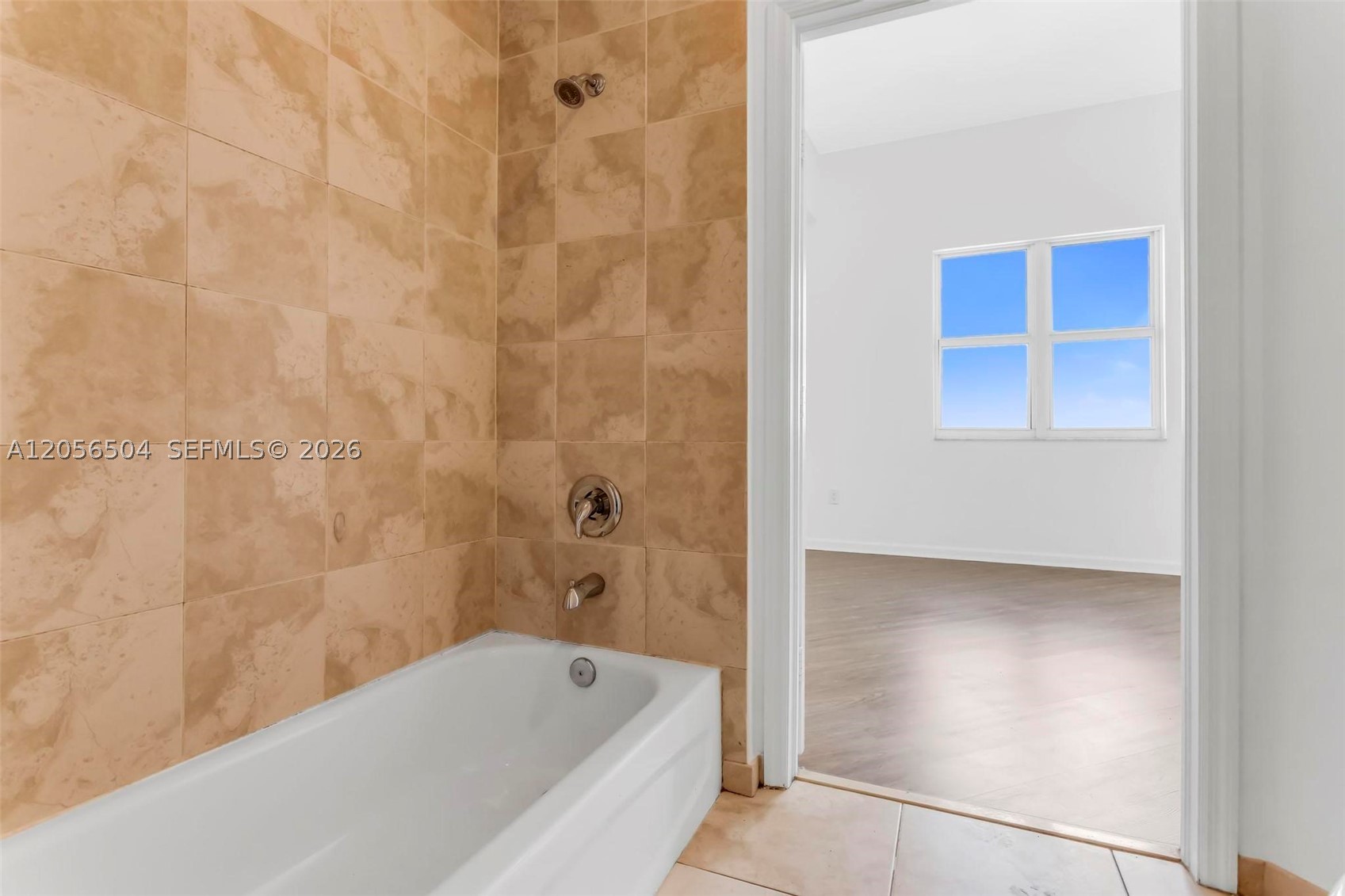 7900 Harbor Island Dr #PH19, North Bay Village FL 33141