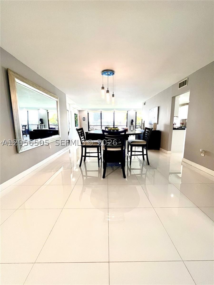 200 Golden Isles Dr #206, Hallandale Beach FL 33009
