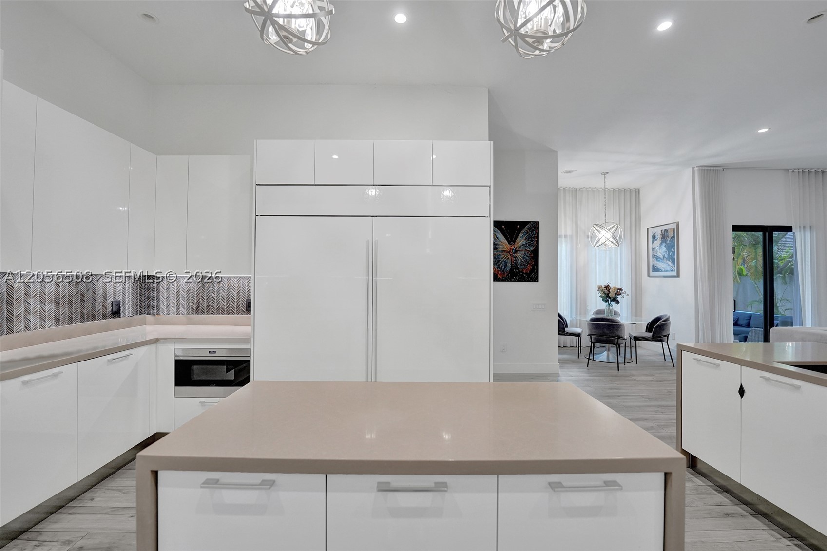 5742 E Brookfield Cir E, Hollywood FL 33312
