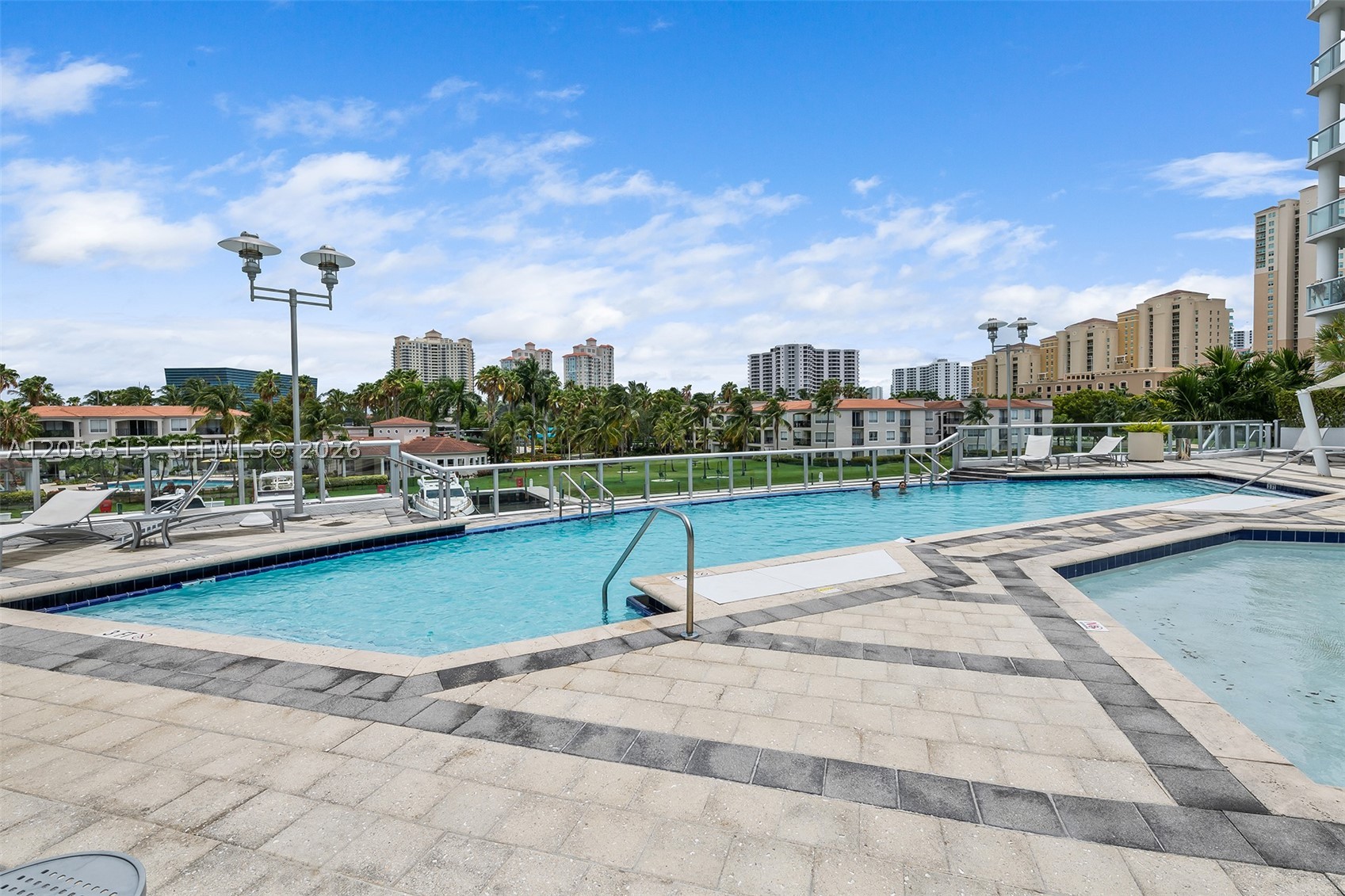3131 NE 188th St #1-301, Aventura FL 33180