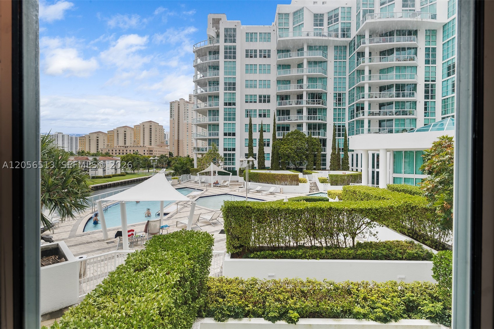 3131 NE 188th St #1-301, Aventura FL 33180