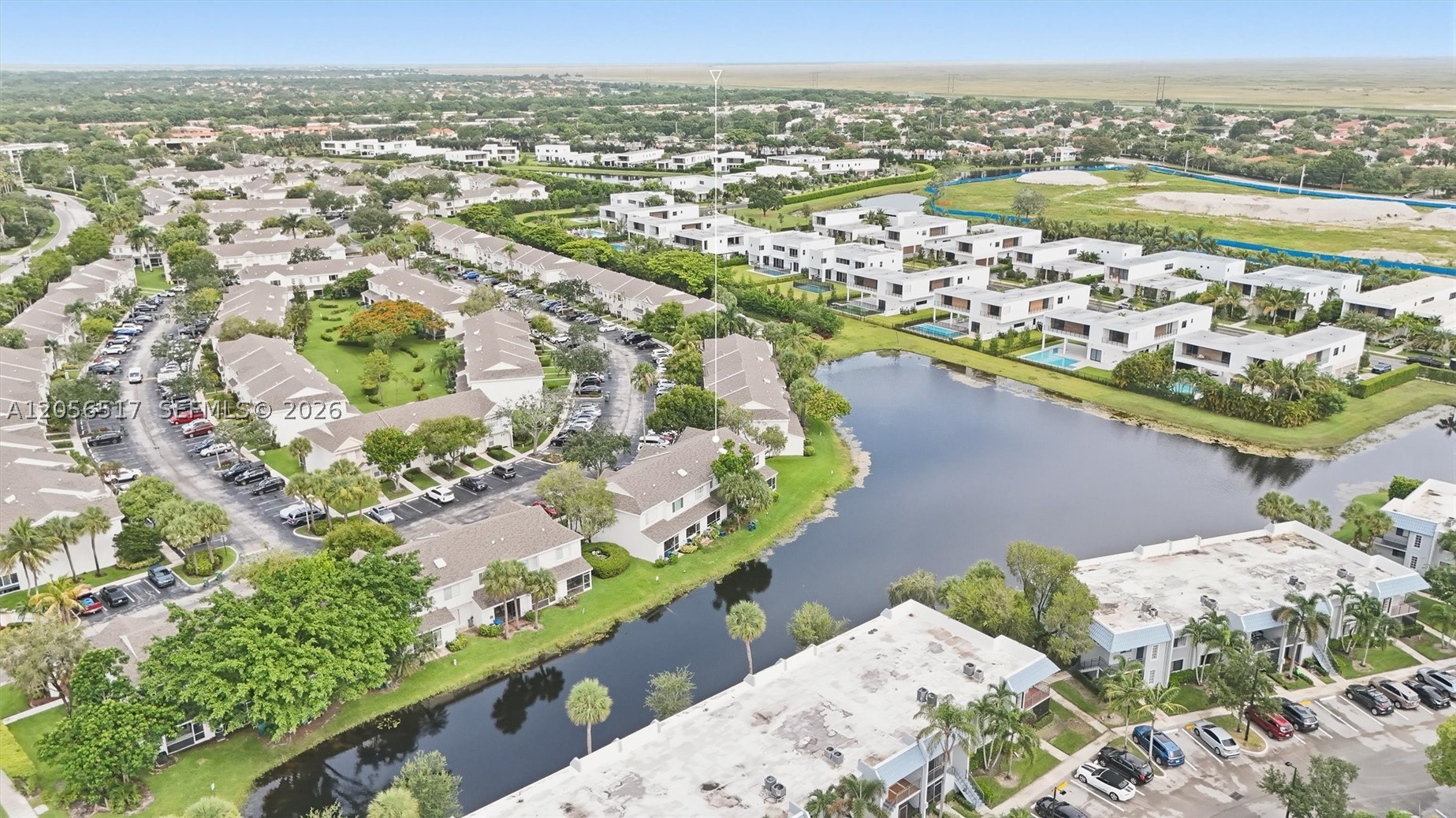 16631 Hemingway Dr, Weston FL 33326
