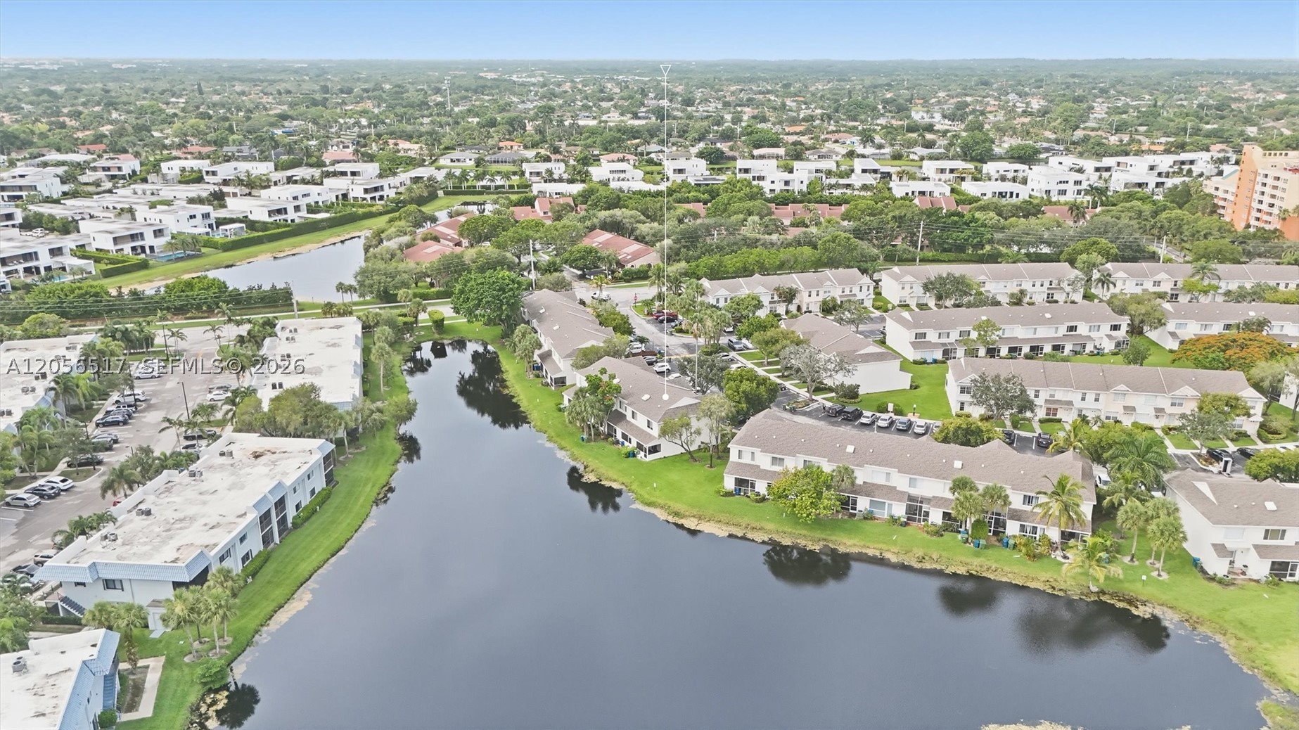16631 Hemingway Dr, Weston FL 33326