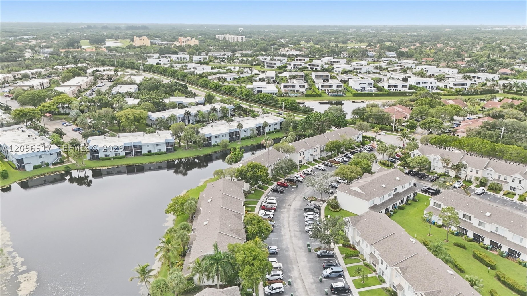16631 Hemingway Dr, Weston FL 33326