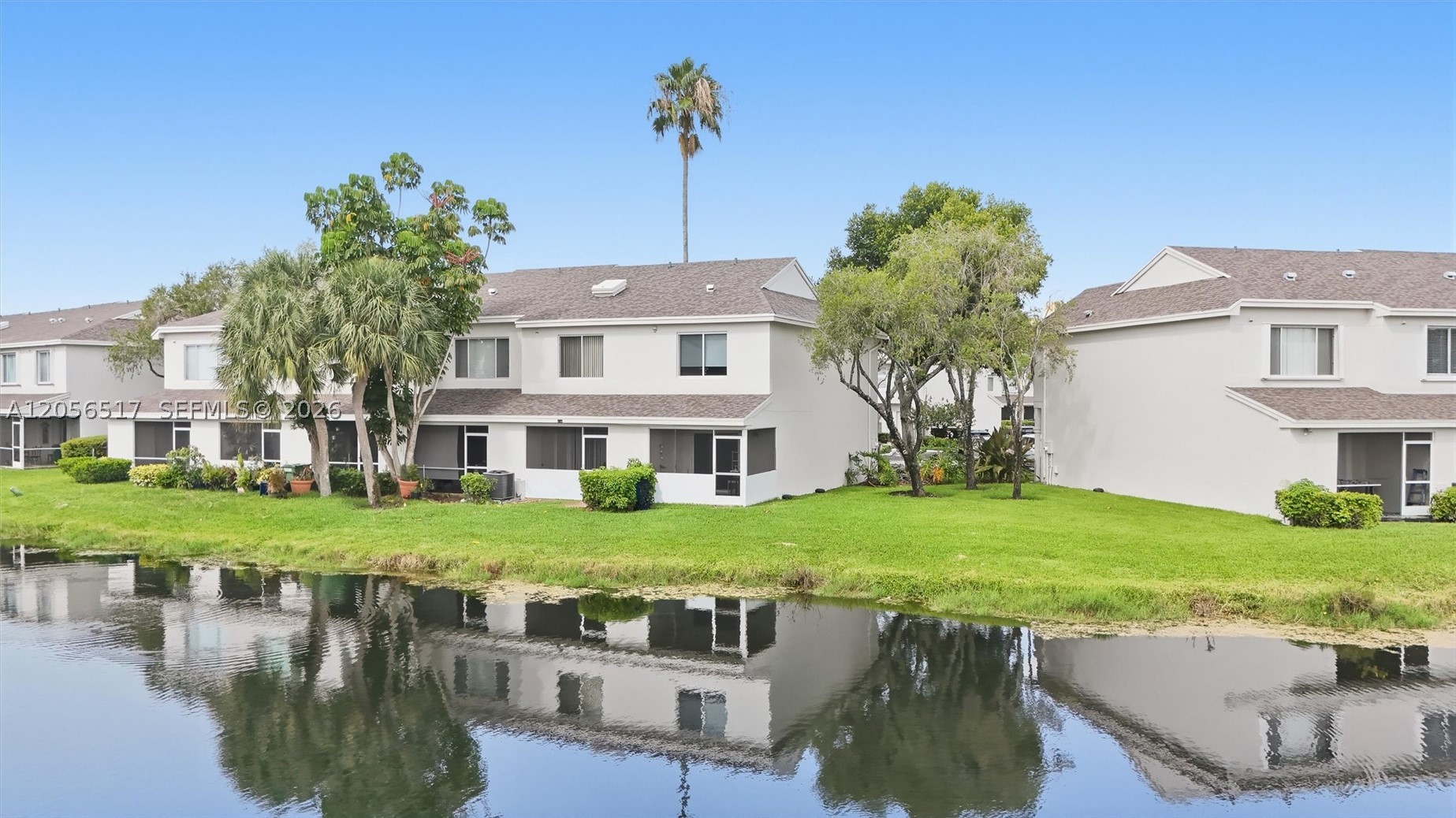 16631 Hemingway Dr, Weston FL 33326