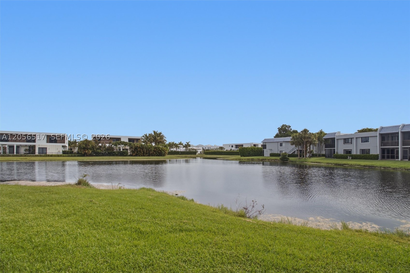 16631 Hemingway Dr, Weston FL 33326