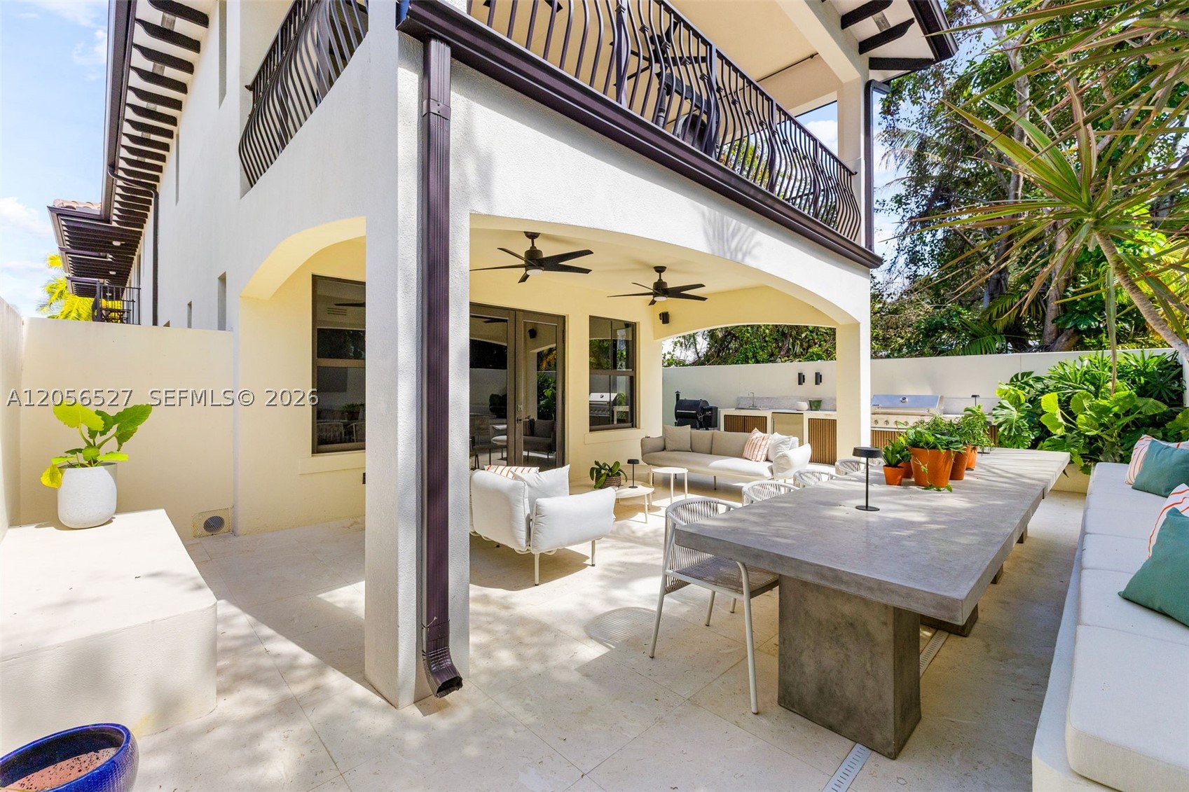 3020 Mcdonald St #22, Miami FL 33133