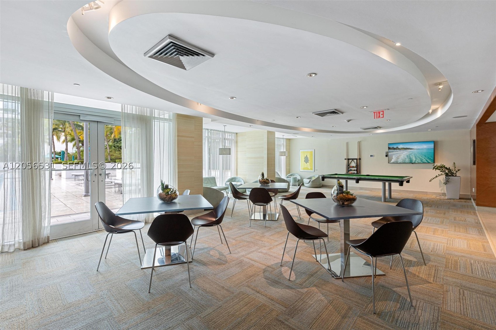 950 Brickell Bay Dr #2210, Miami FL 33131
